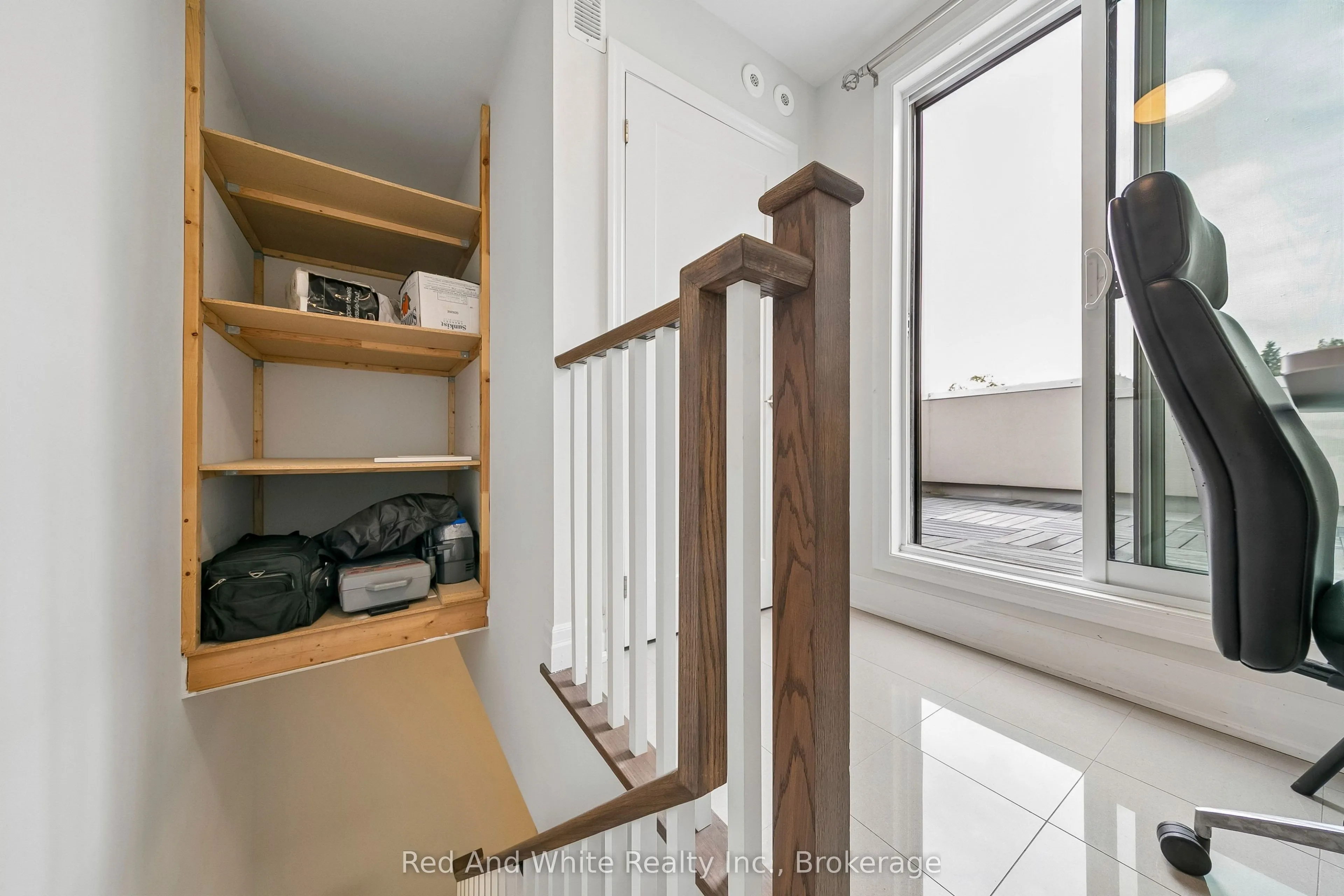 665 Cricklewood Drive #703
