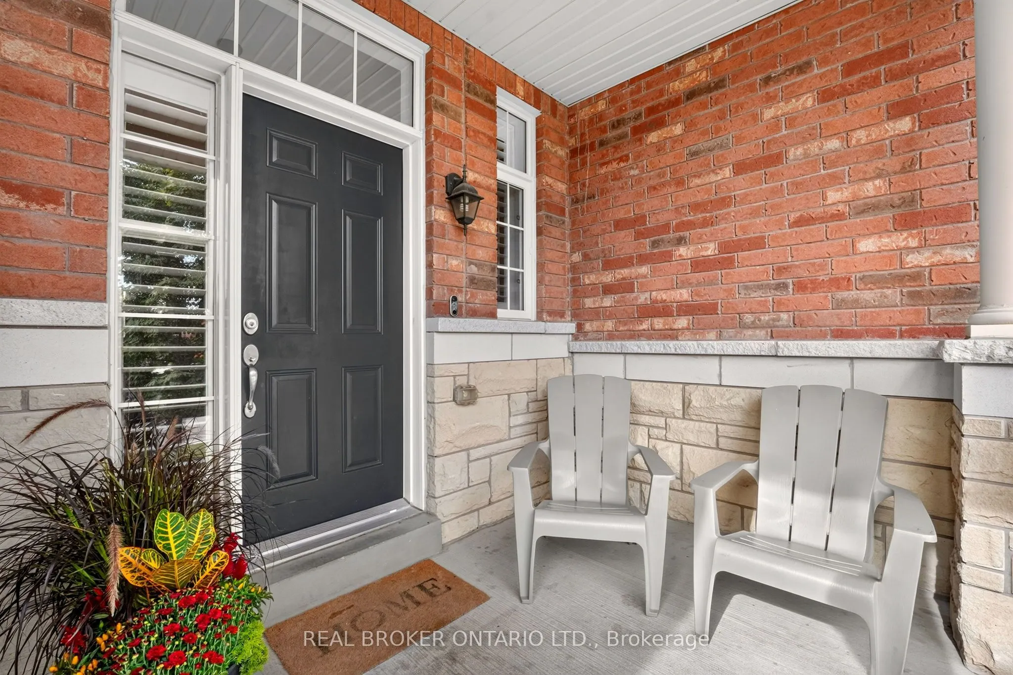 3231 Stoney Crescent