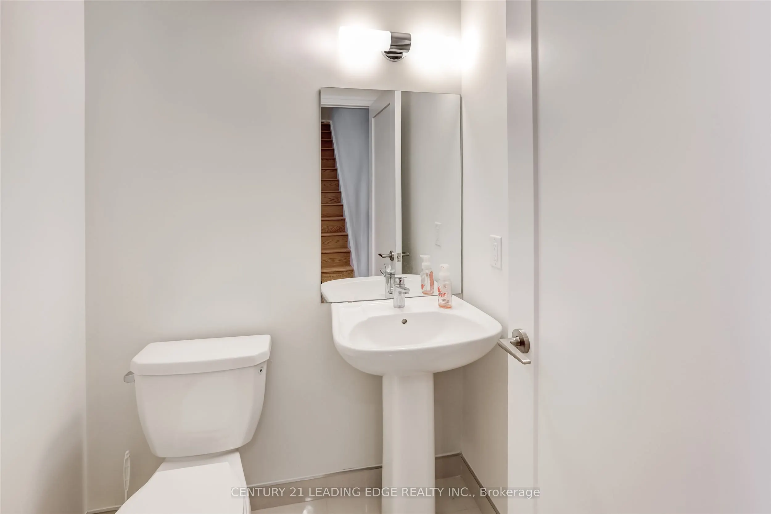 1180 Cawthra Road #106