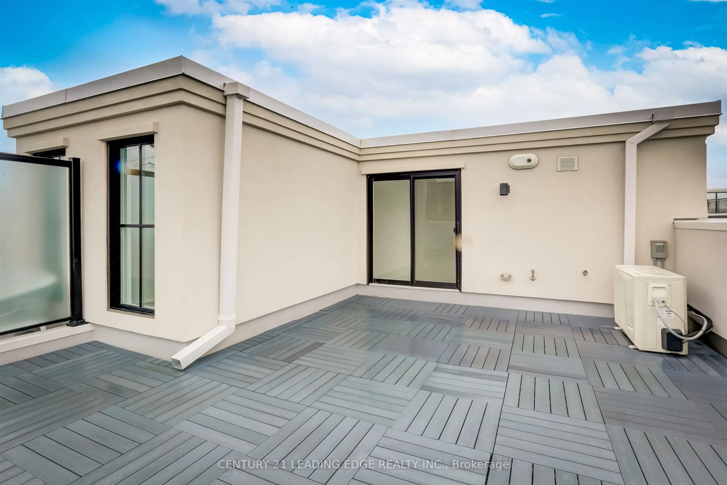 1180 Cawthra Road #106