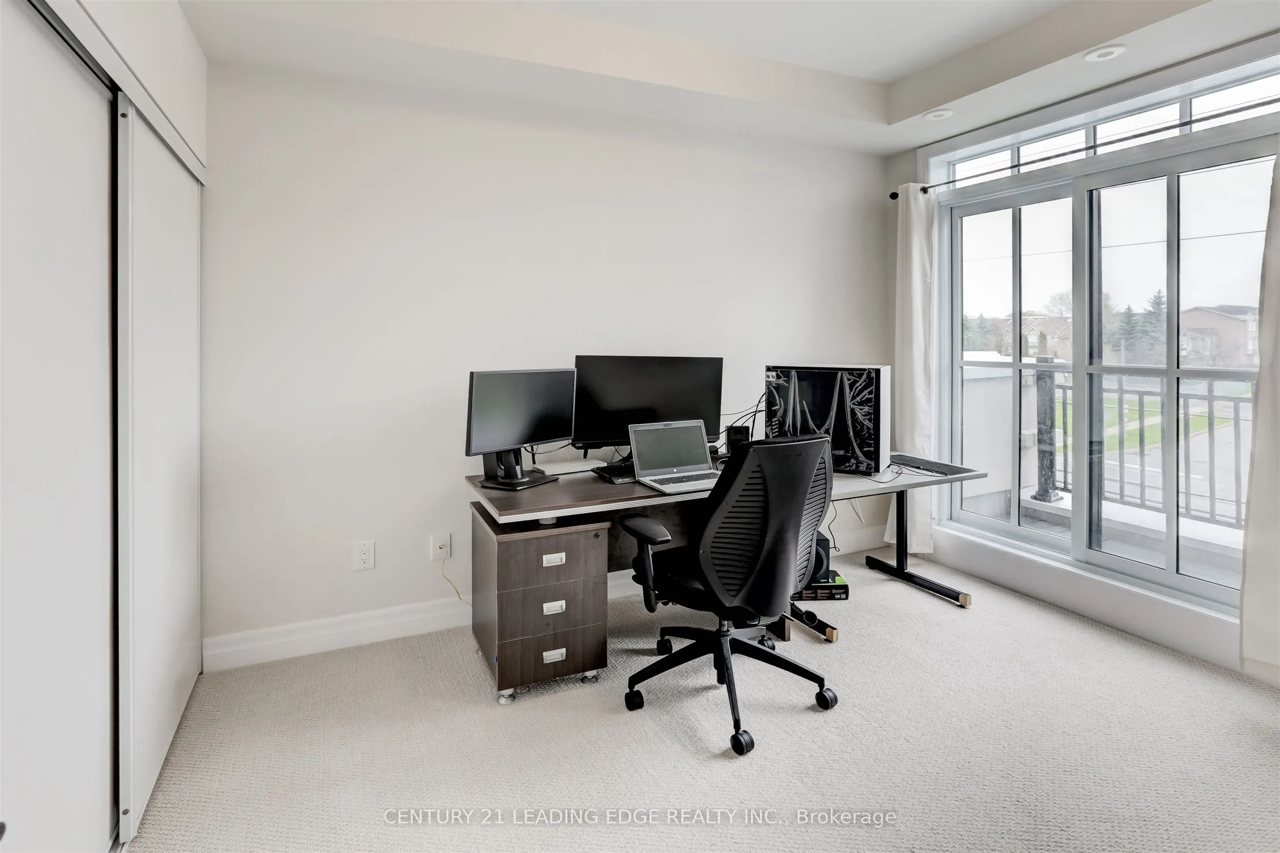 1180 Cawthra Road #106