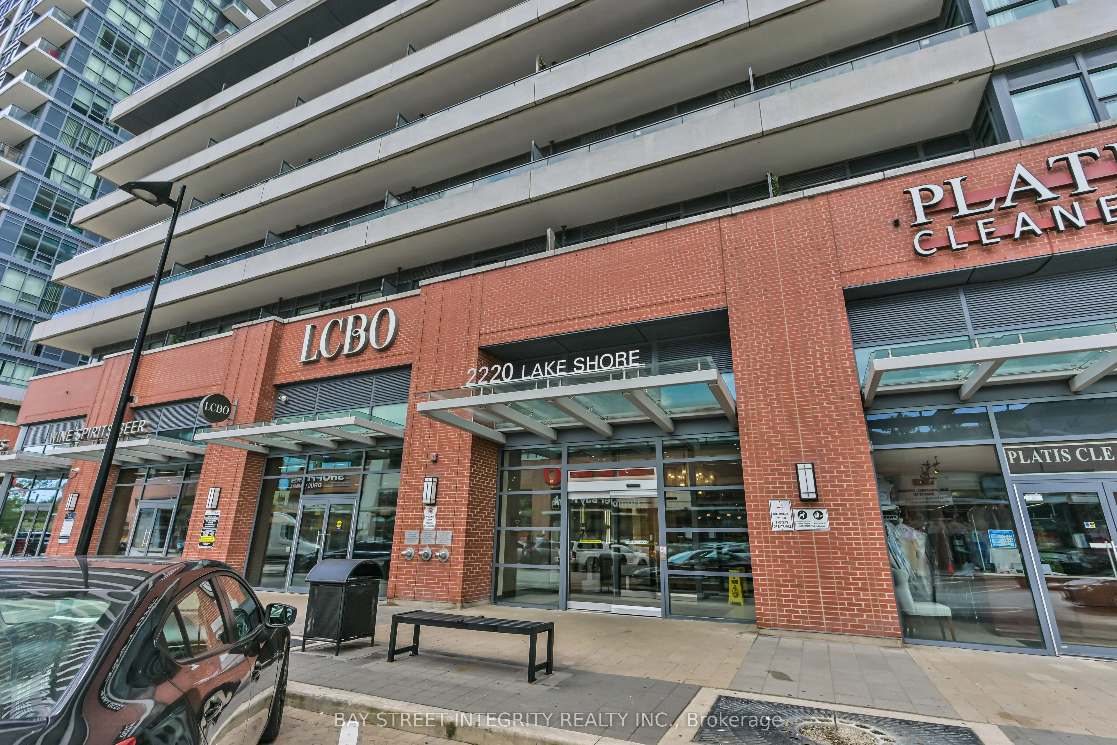 2220 Lakeshore Boulevard W #4301