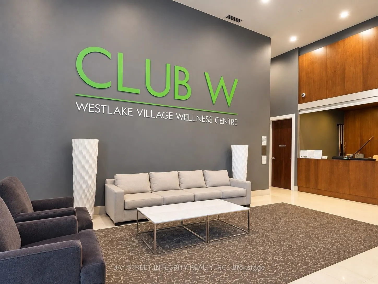 2220 Lakeshore Boulevard W #4301