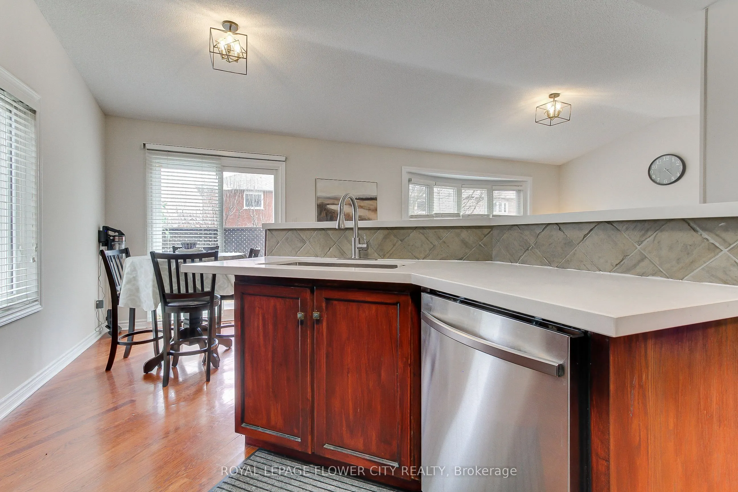 6692 Meteor Court