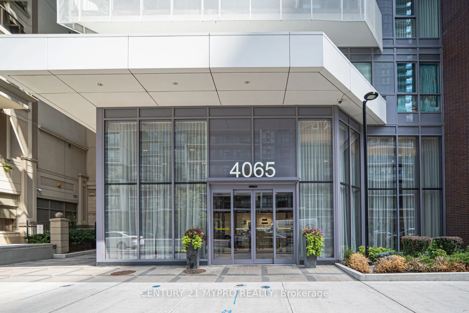 4065 Confederation Parkway #2801