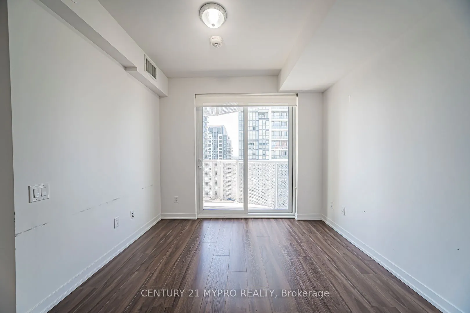 4065 Confederation Parkway #2801