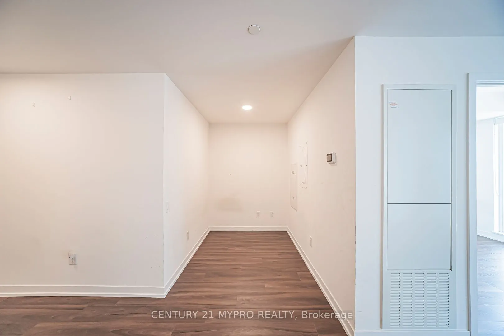 4065 Confederation Parkway #2801