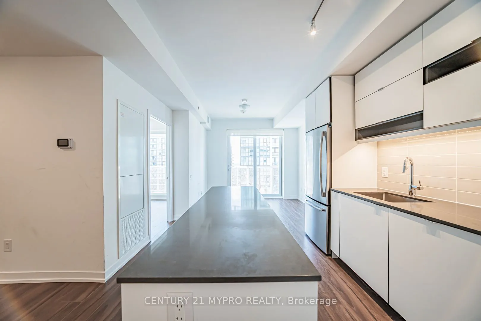 4065 Confederation Parkway #2801