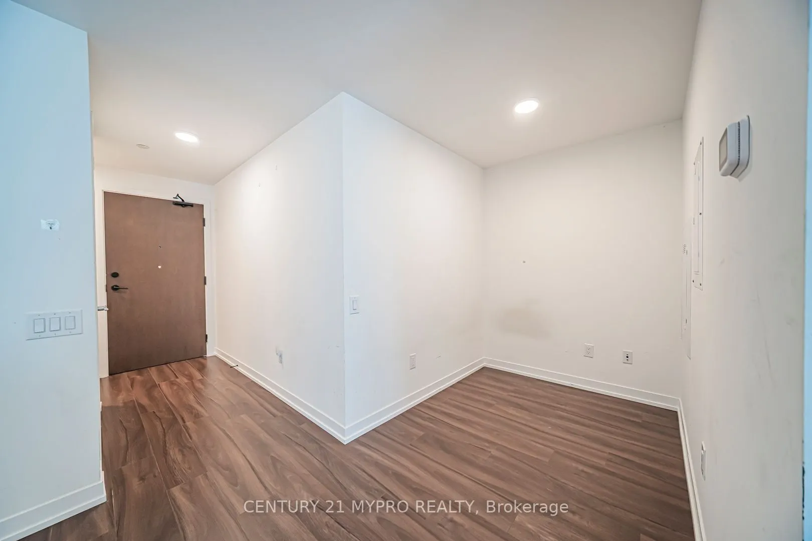 4065 Confederation Parkway #2801