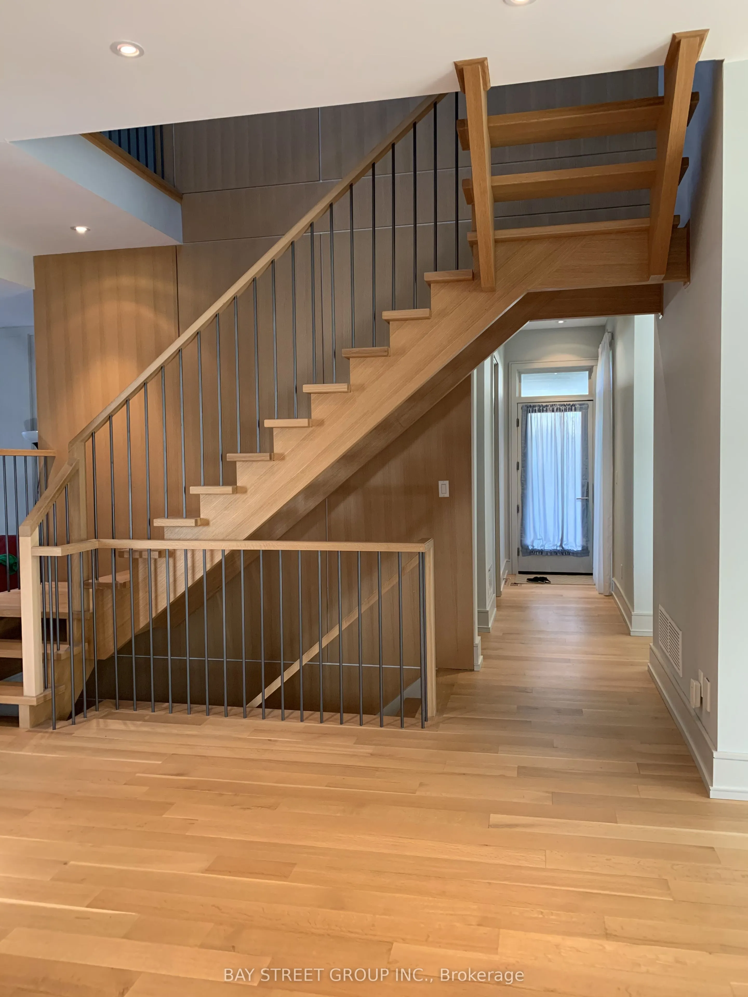6 Bemersyde Drive