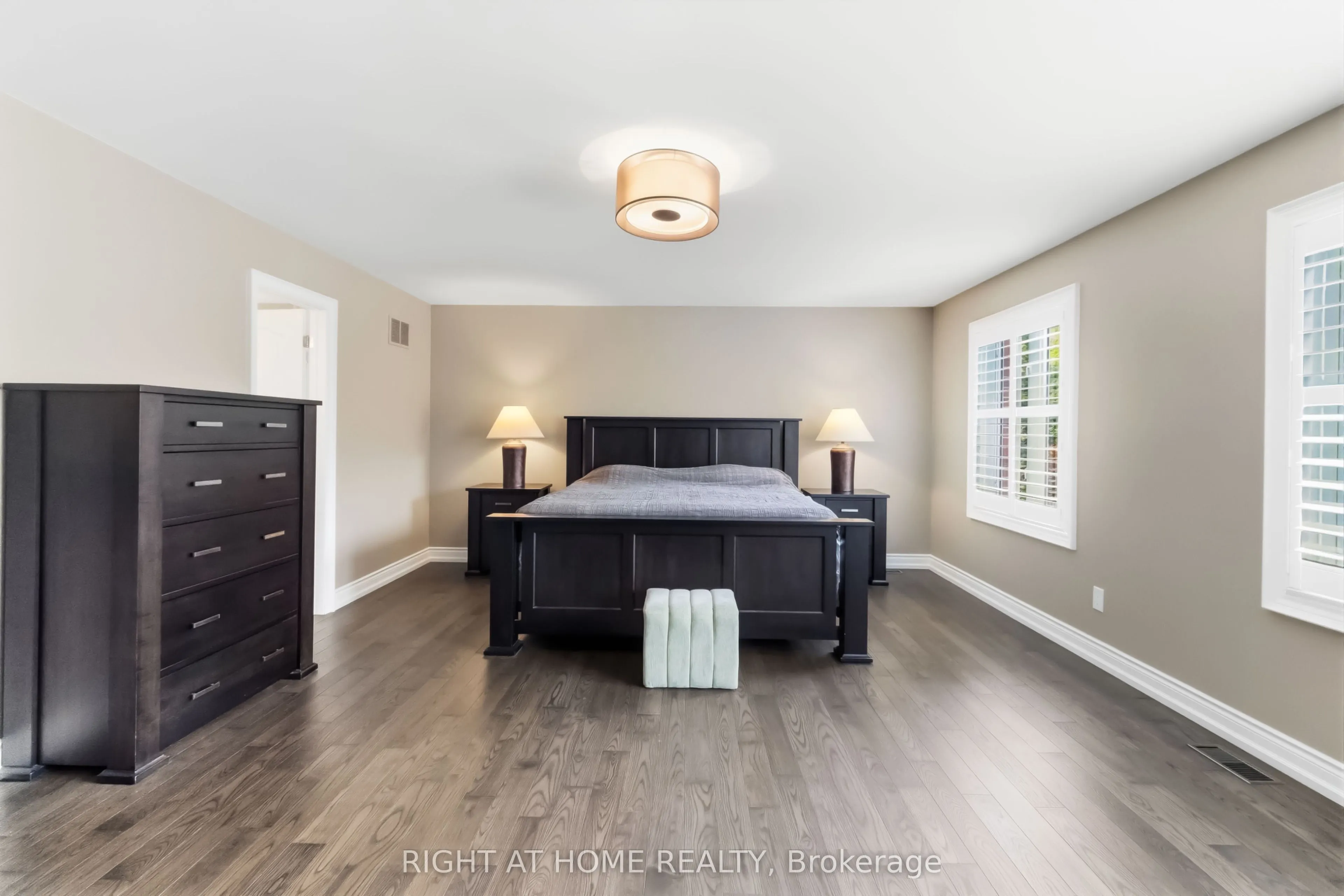 1213 Lindenrock Drive