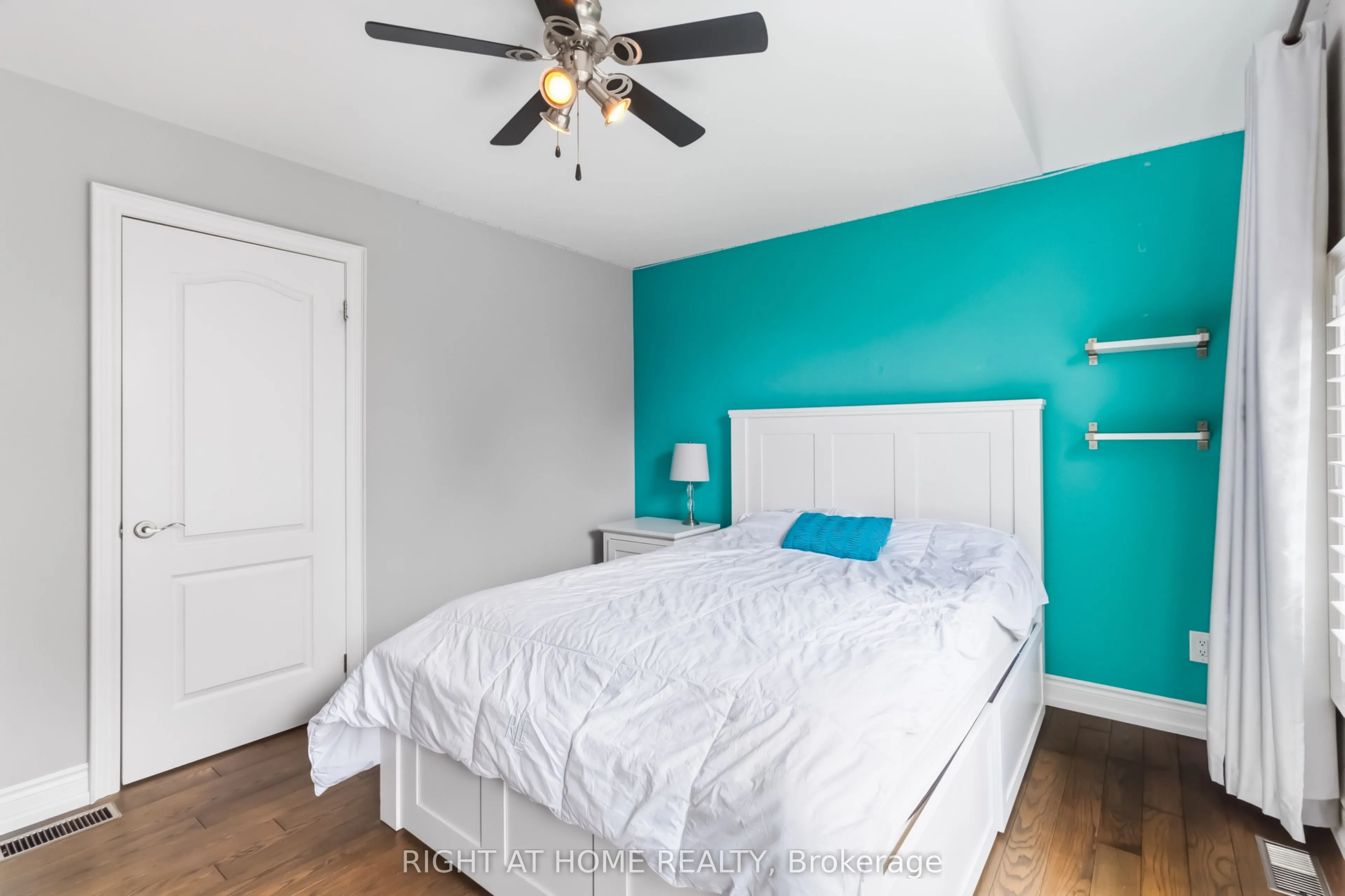 1213 Lindenrock Drive