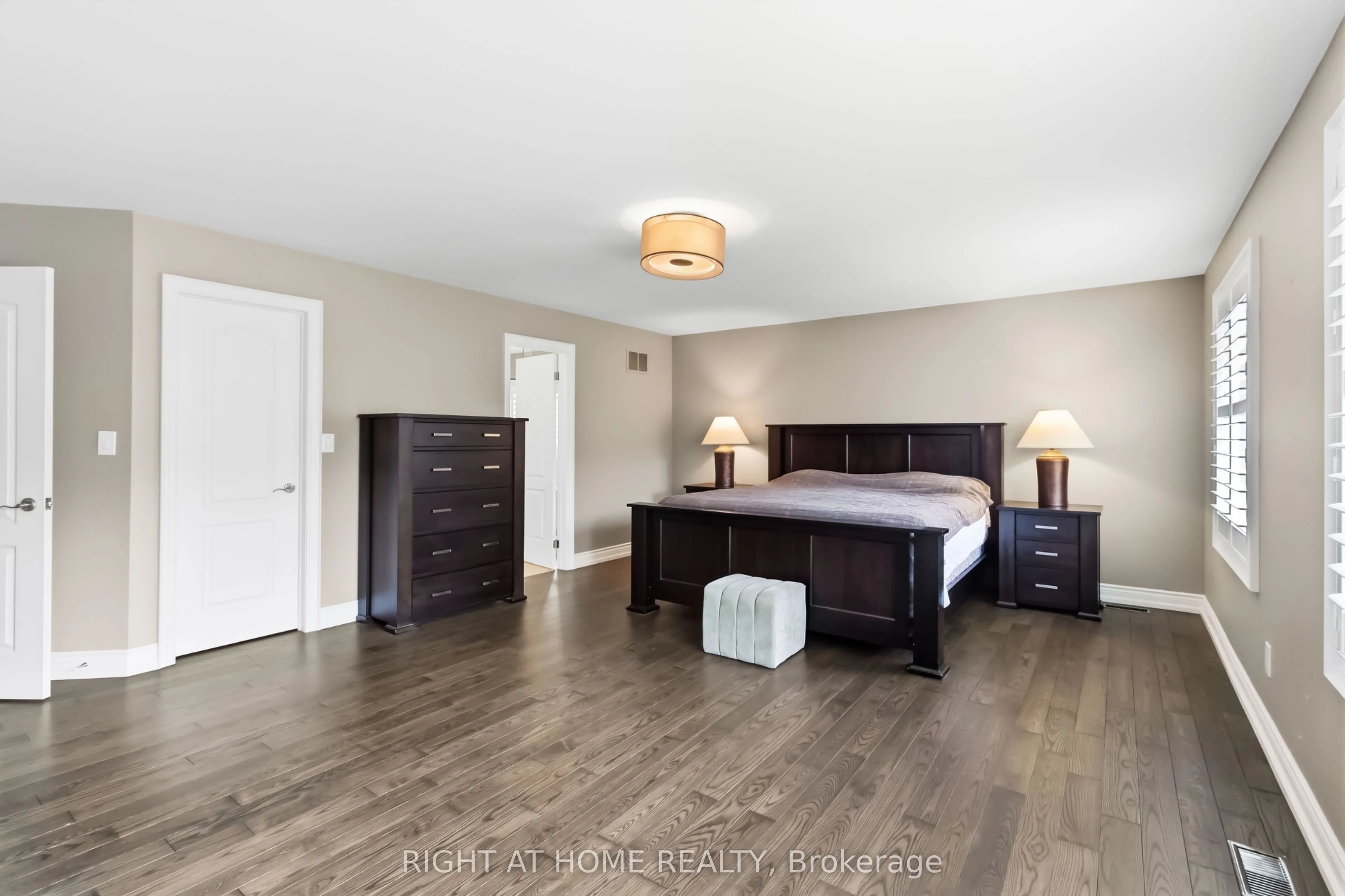 1213 Lindenrock Drive