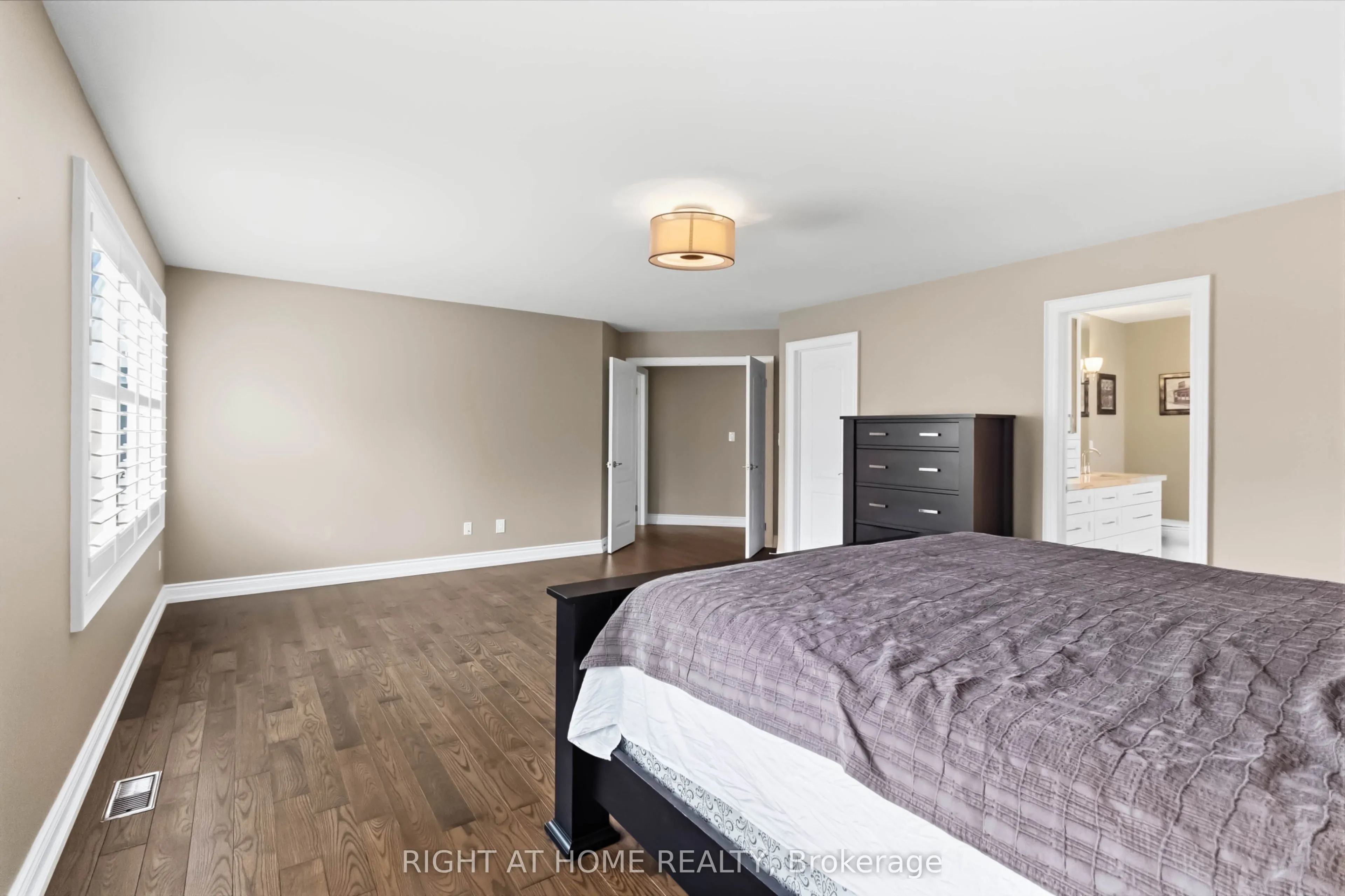 1213 Lindenrock Drive