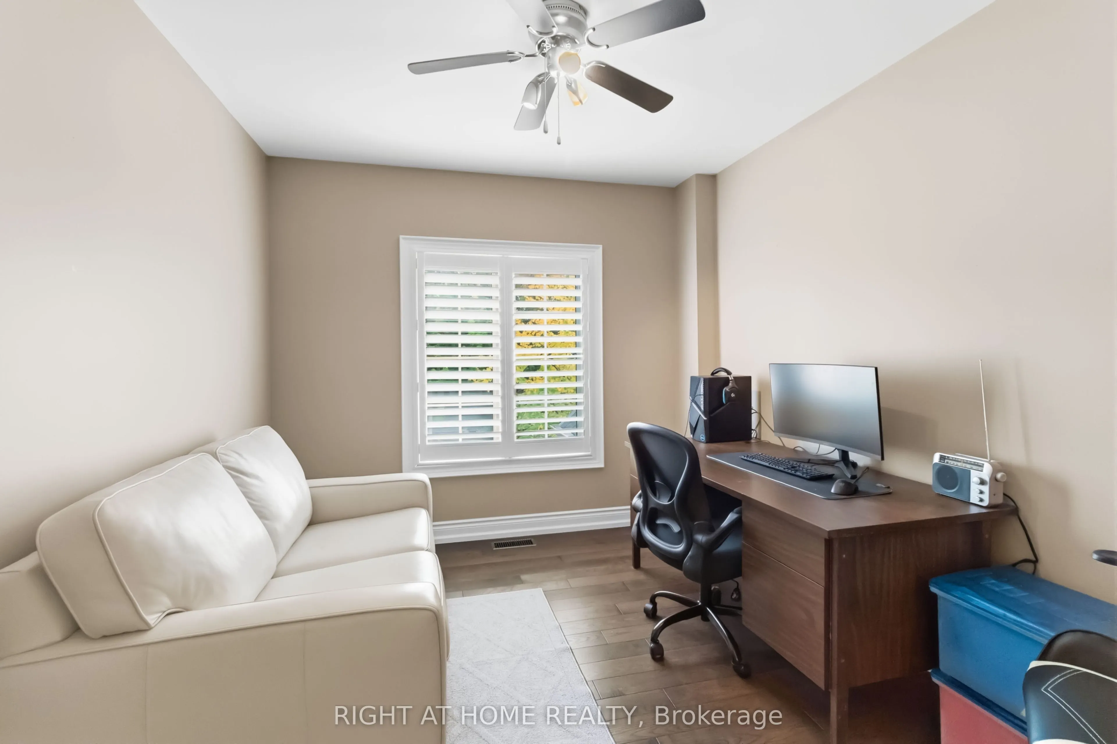 1213 Lindenrock Drive