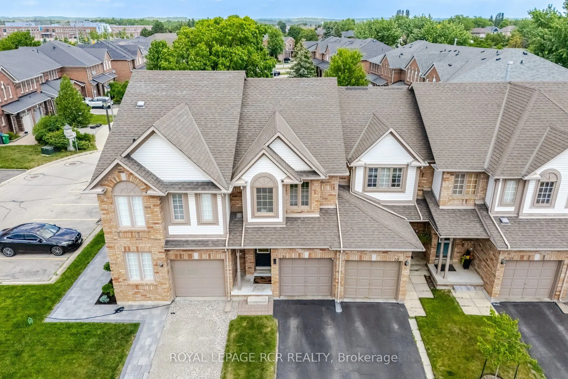 31 Alderbrook Place #8