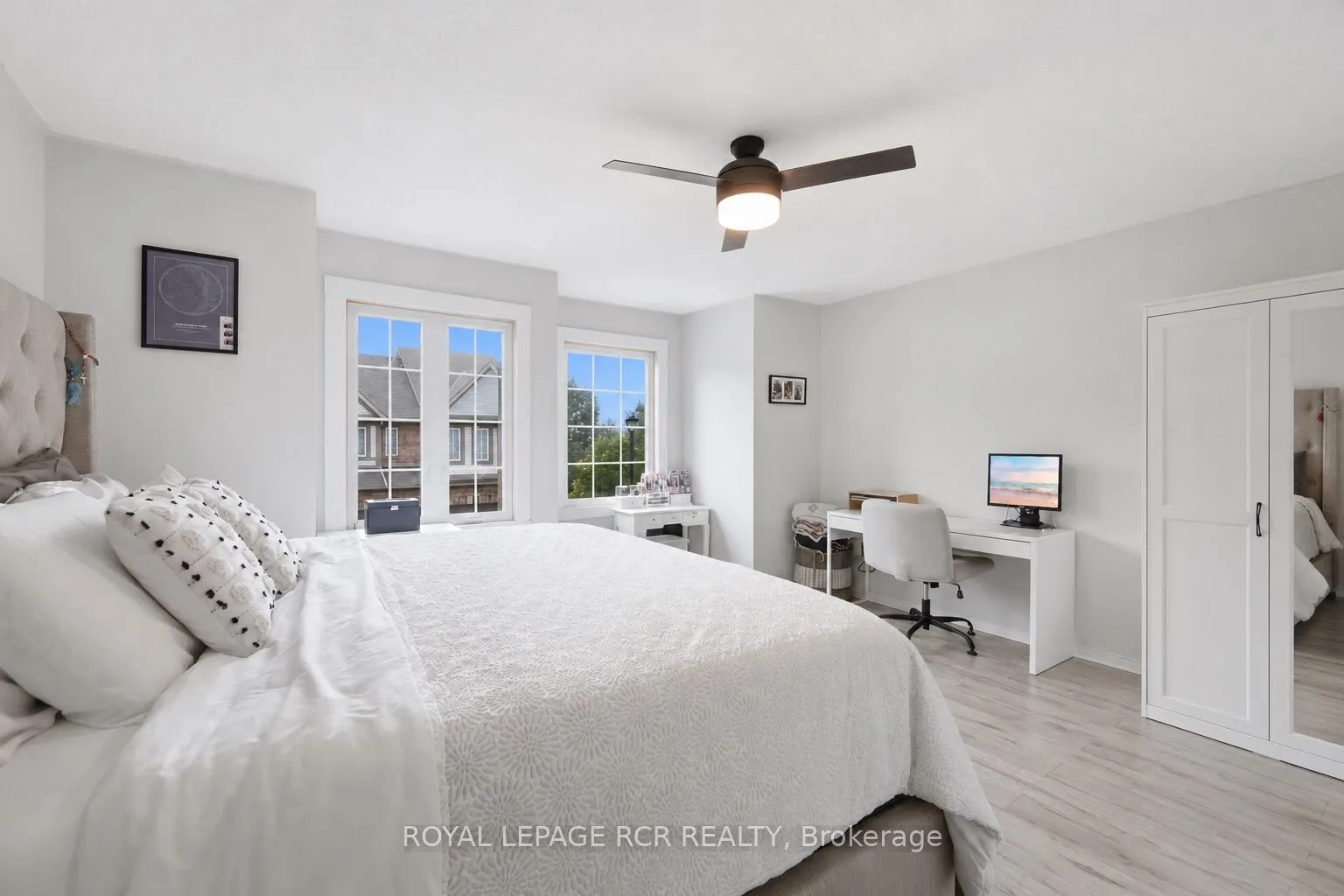 31 Alderbrook Place #8