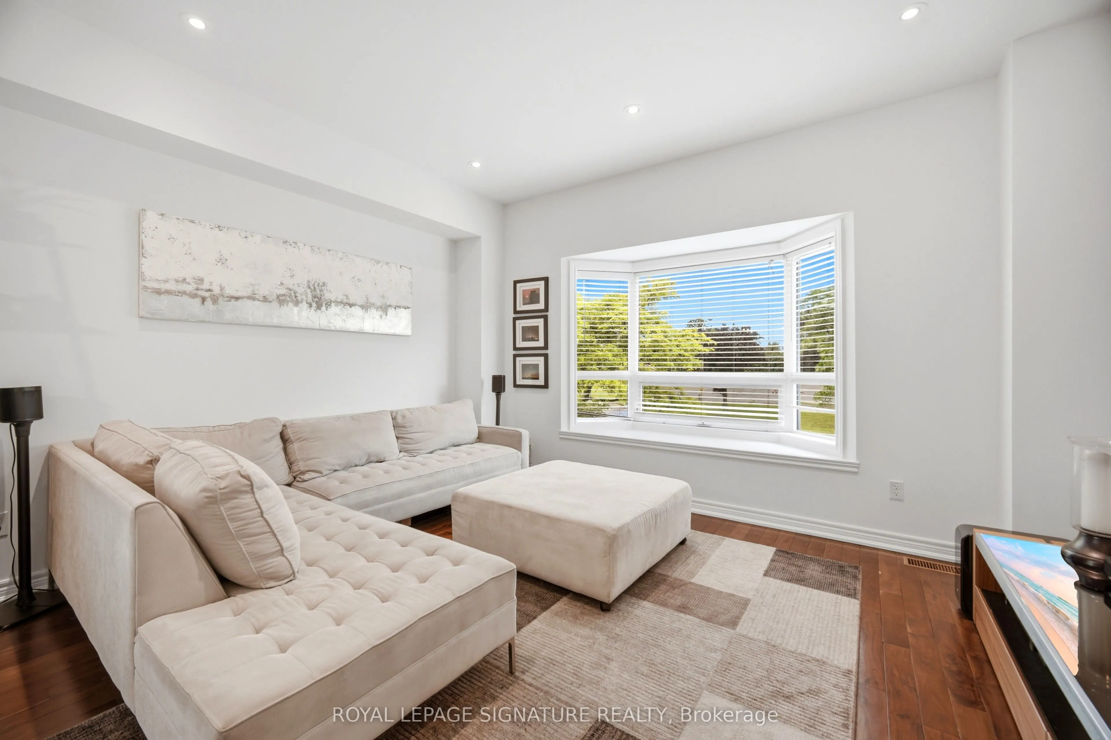 5035 Bidwell Common