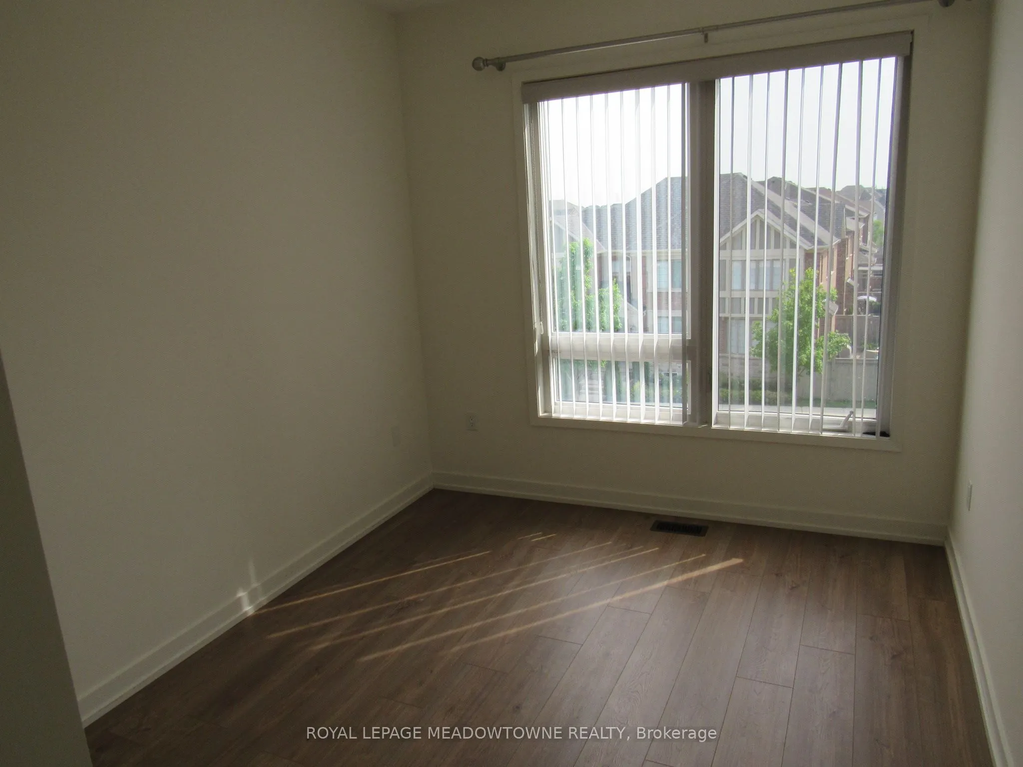 3129 Ernest Appelbe Boulevard
