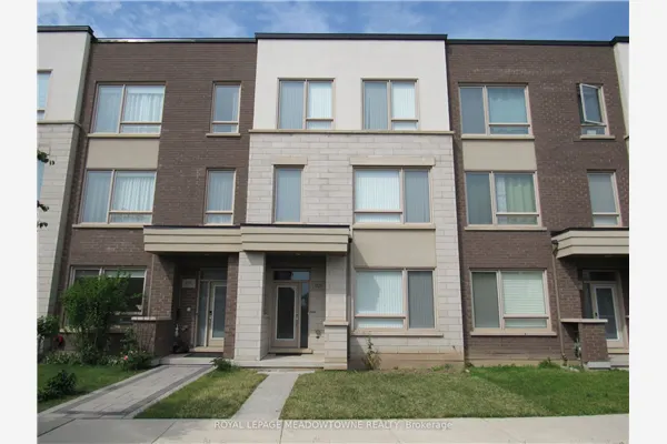 3129 Ernest Appelbe Boulevard