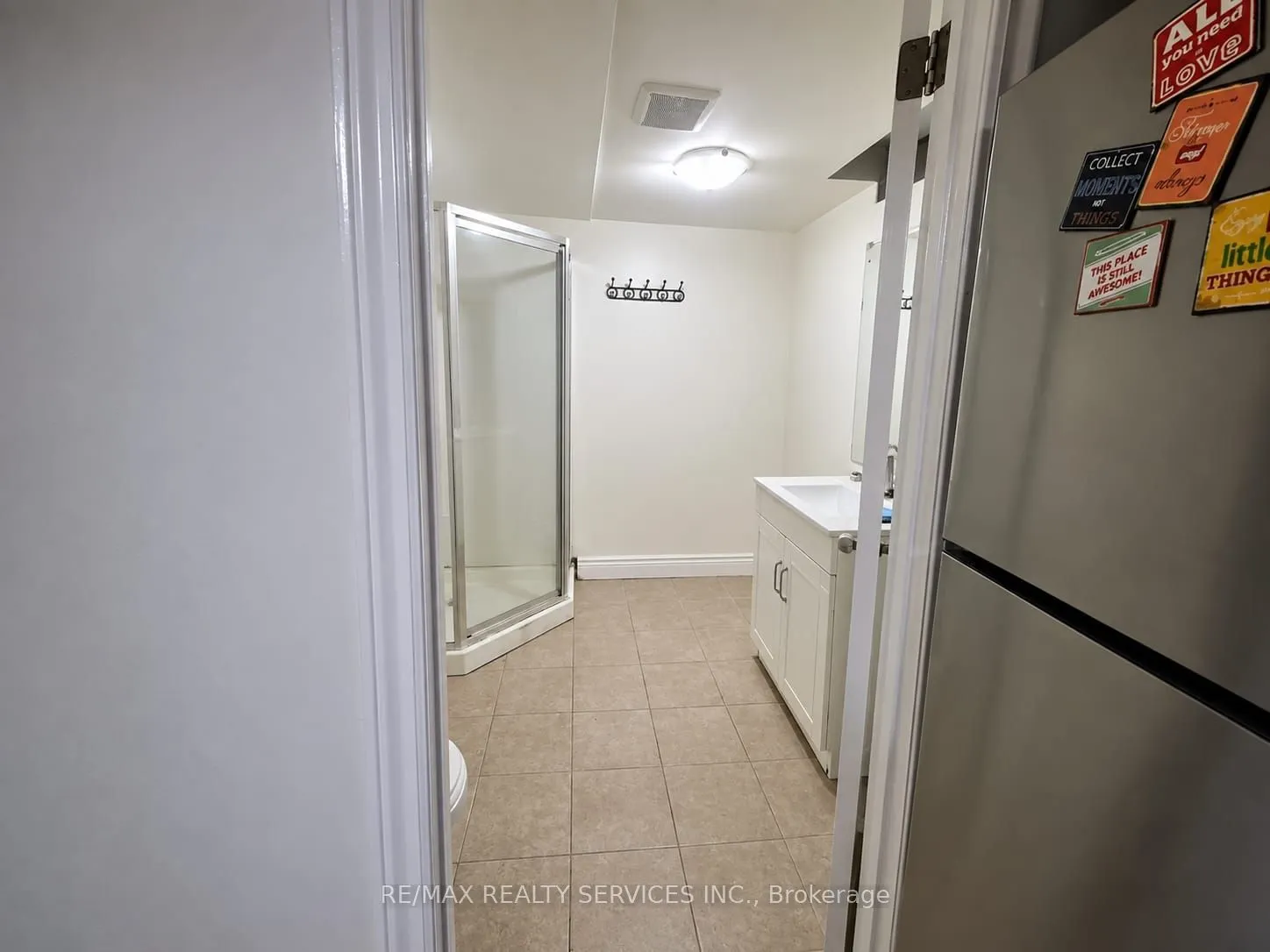 50 Banting Crescent