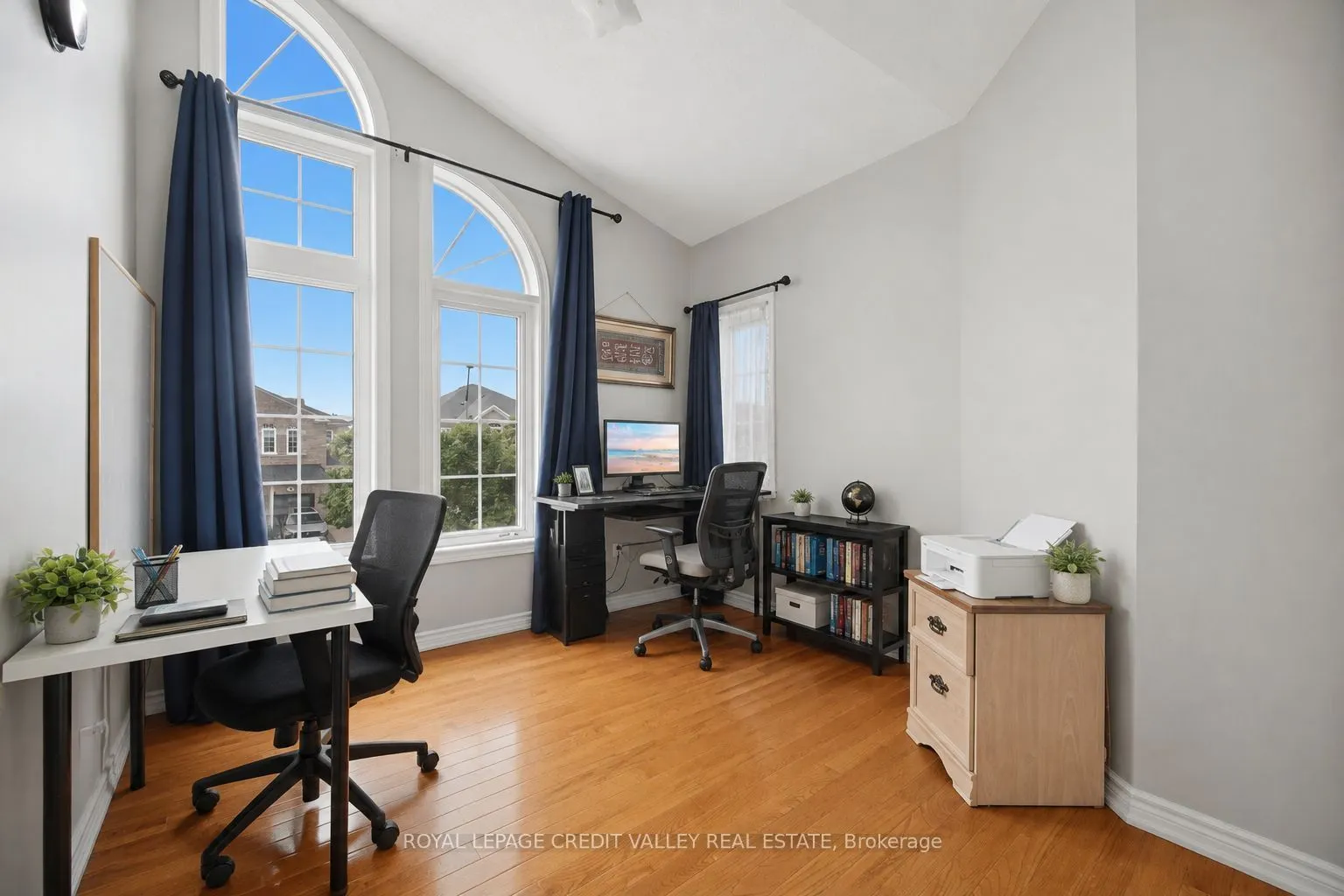 7443 Russian Olive Close