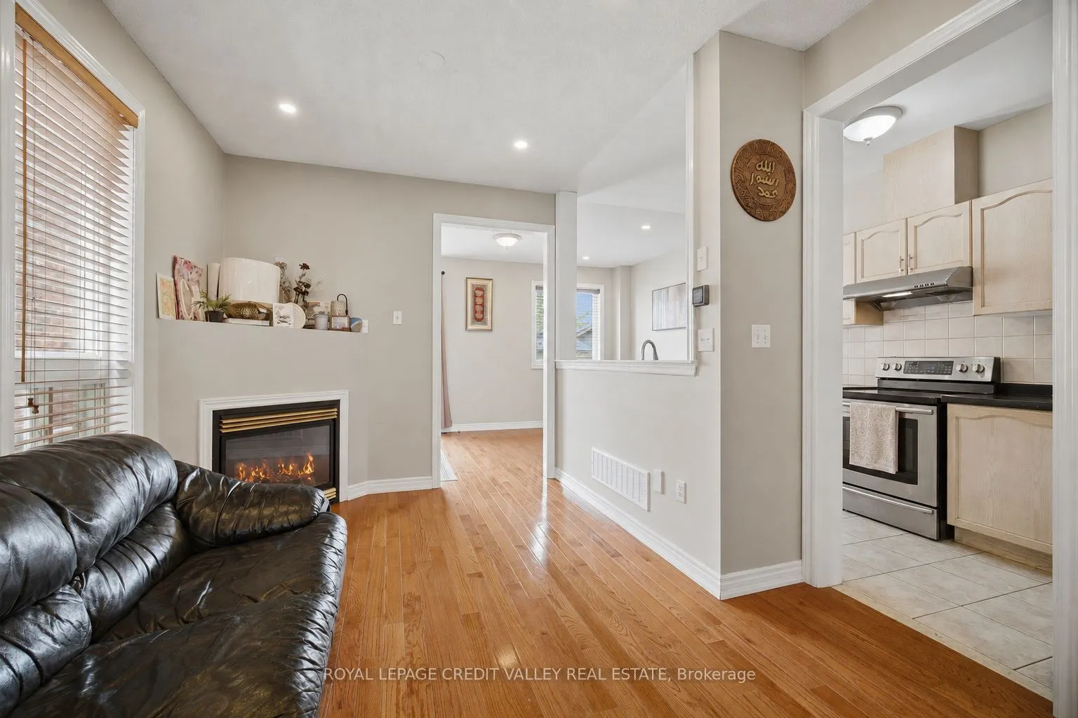 7443 Russian Olive Close