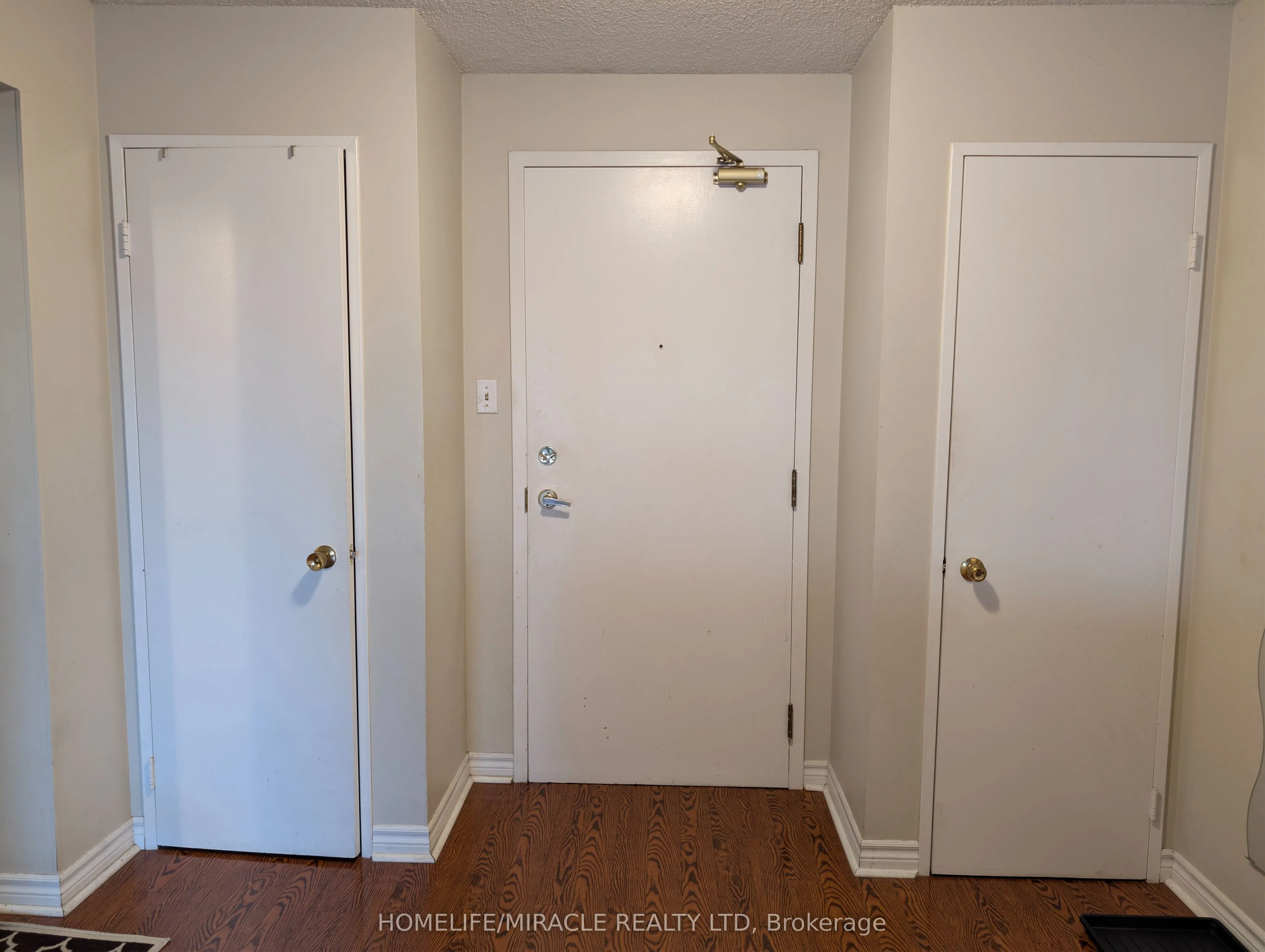 115 Hillcrest Avenue #214