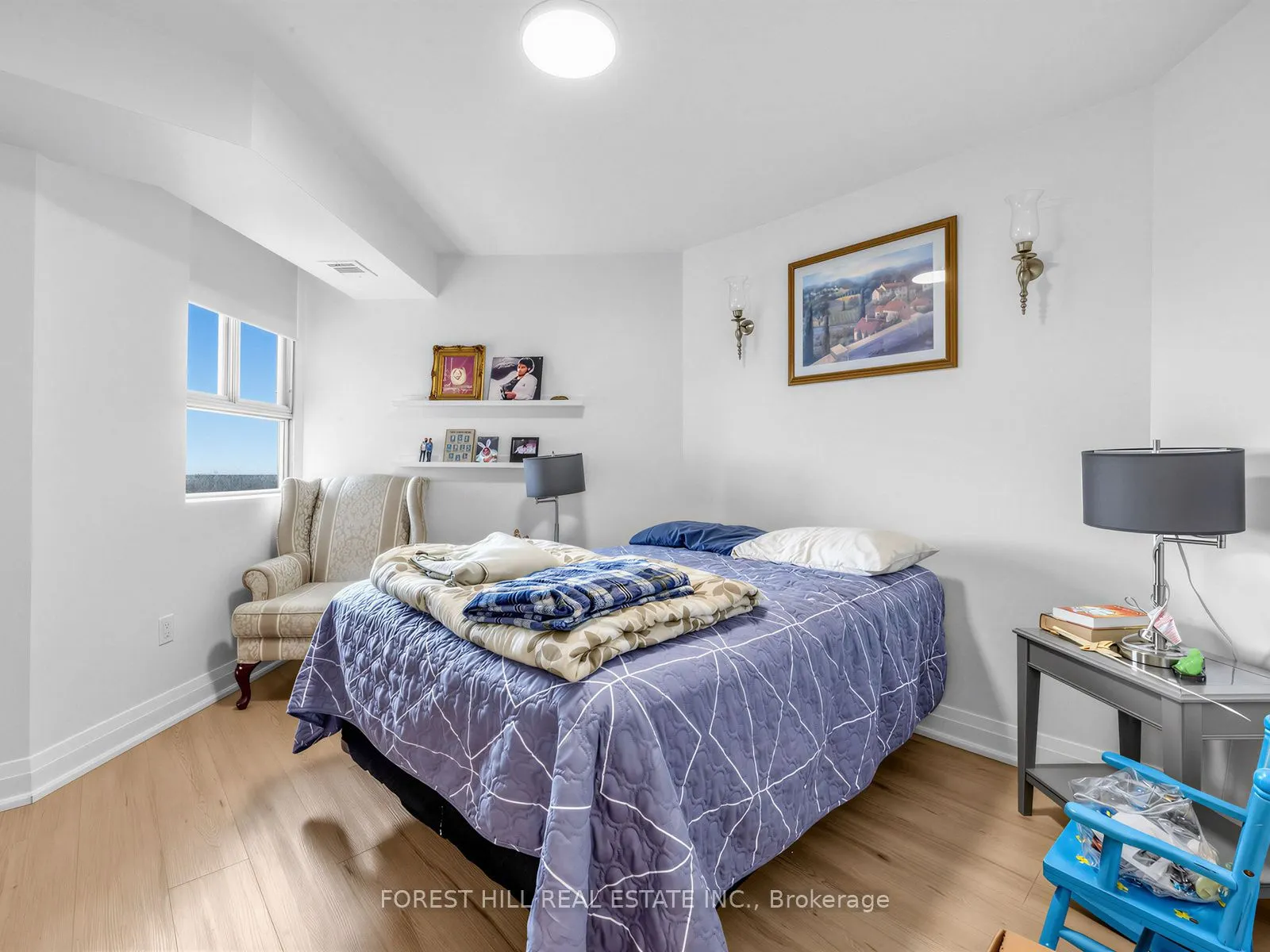 236 Albion Road #1812