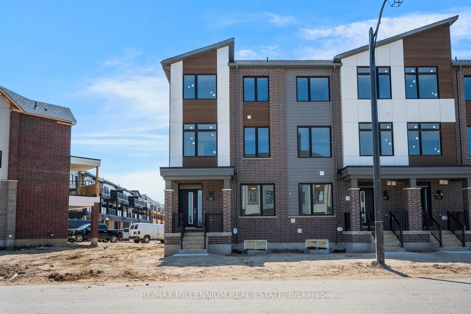 50 Thornbird Crescent #MAIN
