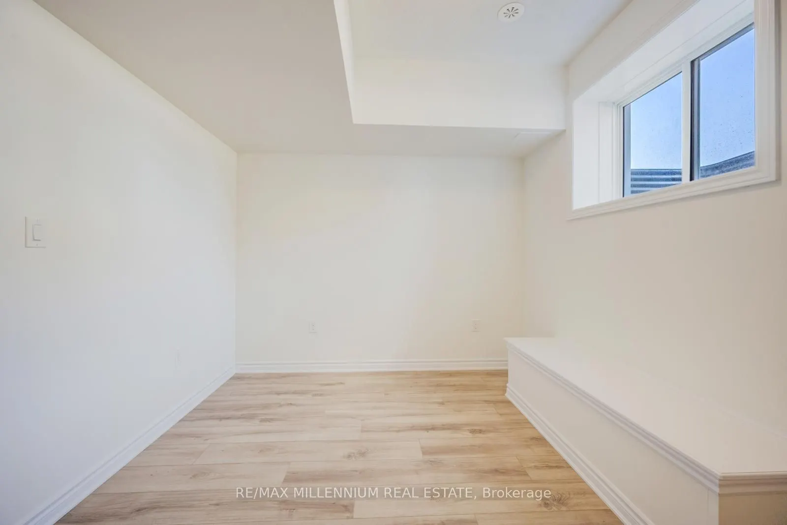 50 Thornbird Crescent #MAIN