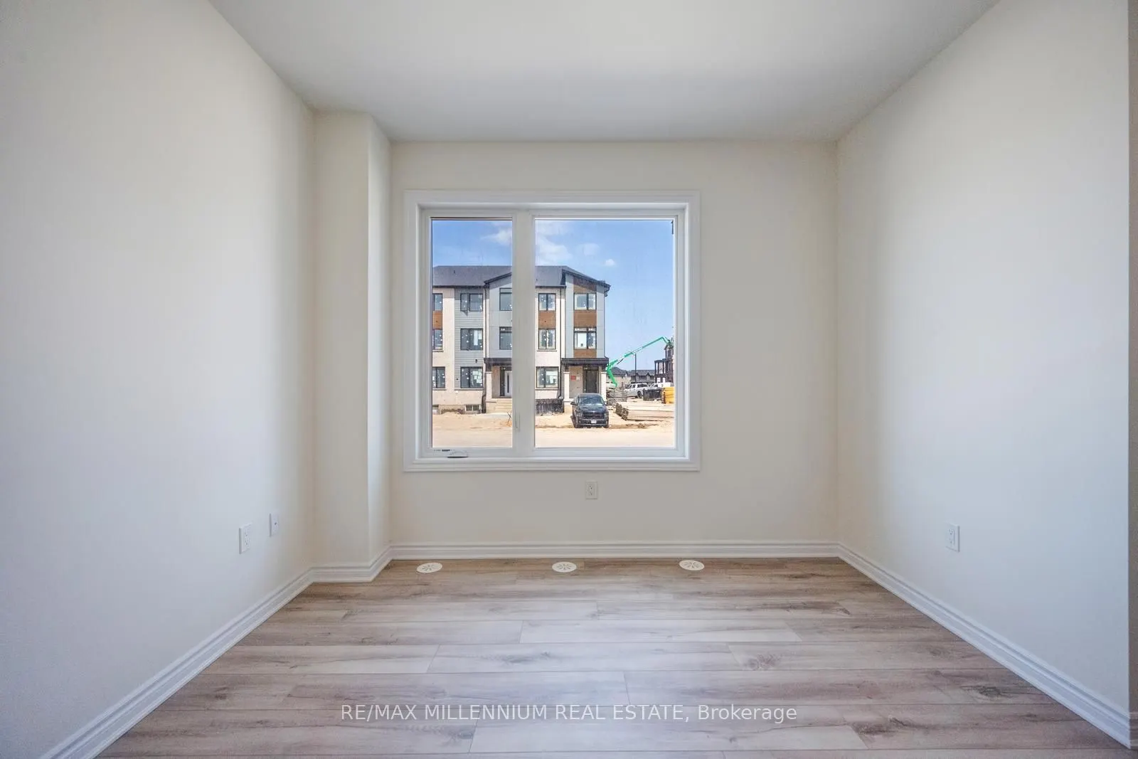 50 Thornbird Crescent #MAIN