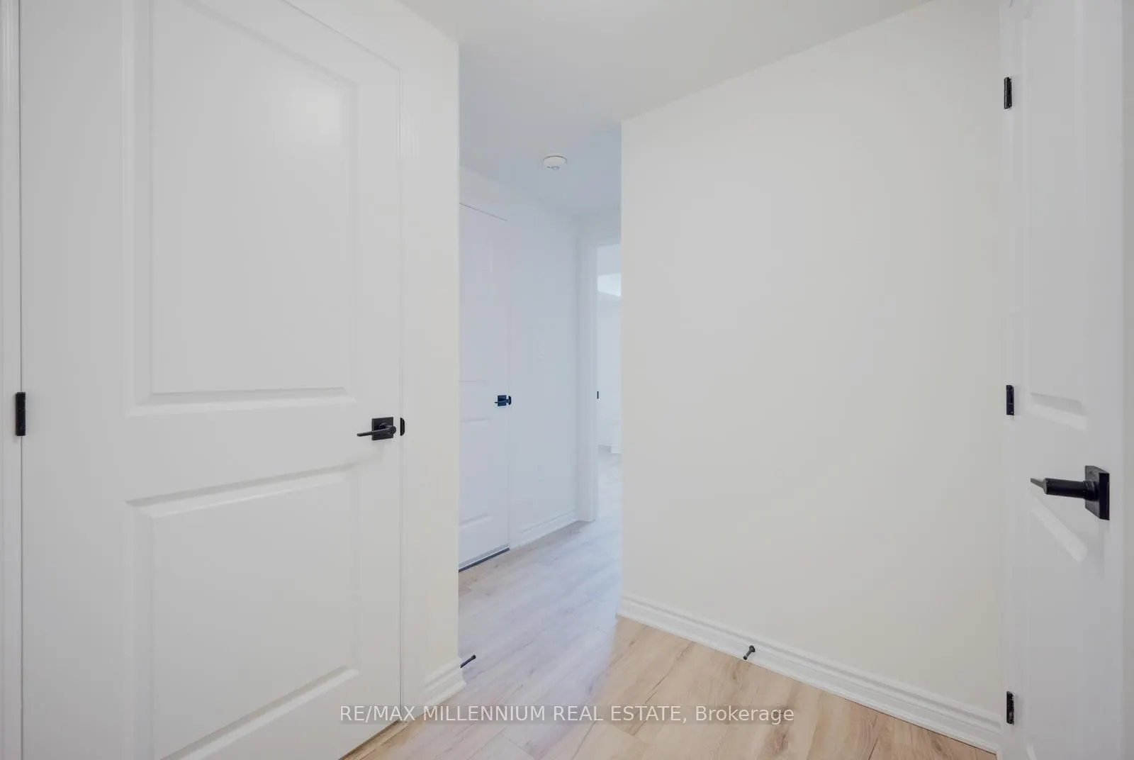 50 Thornbird Crescent #MAIN