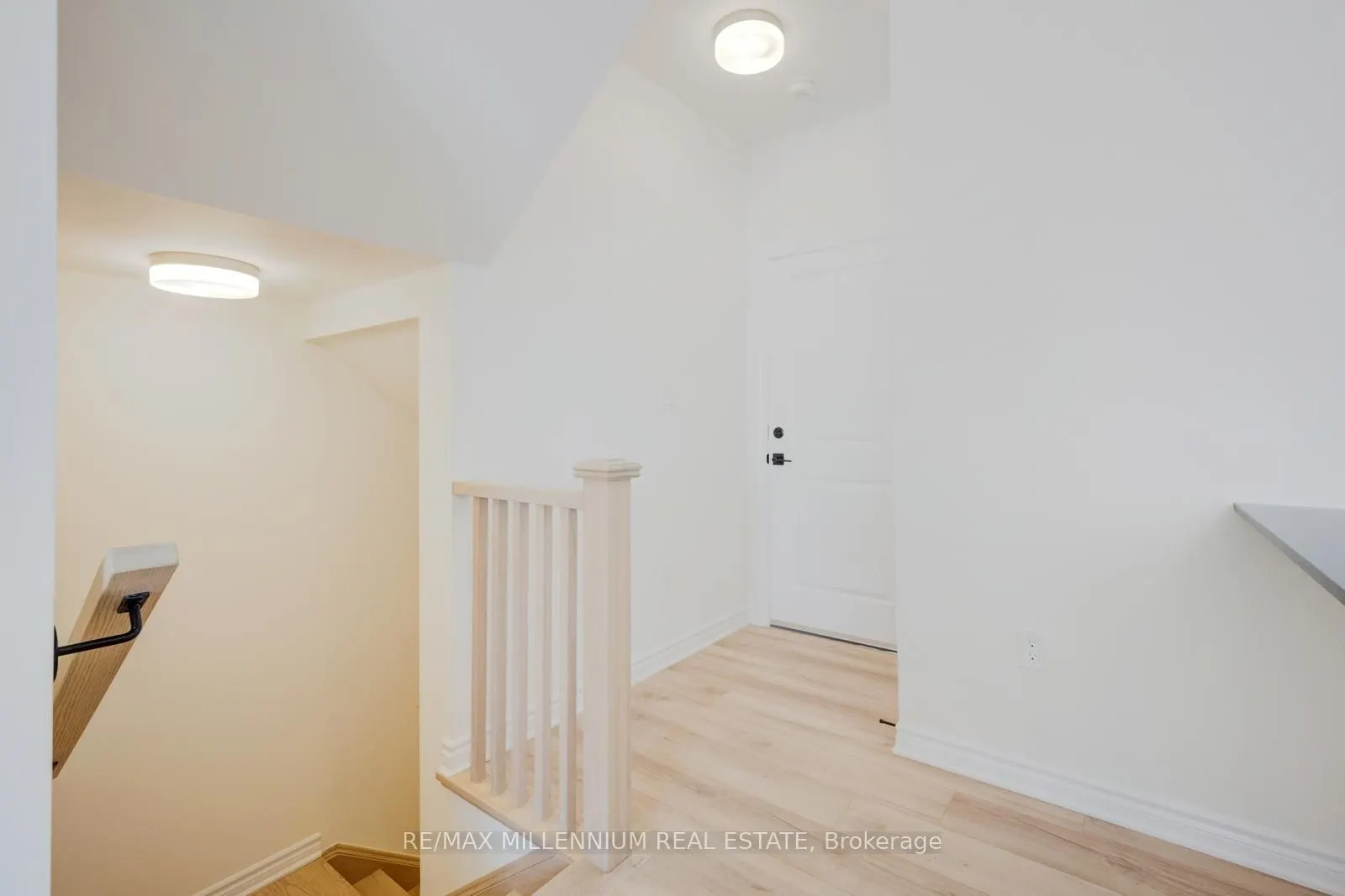 50 Thornbird Crescent #MAIN