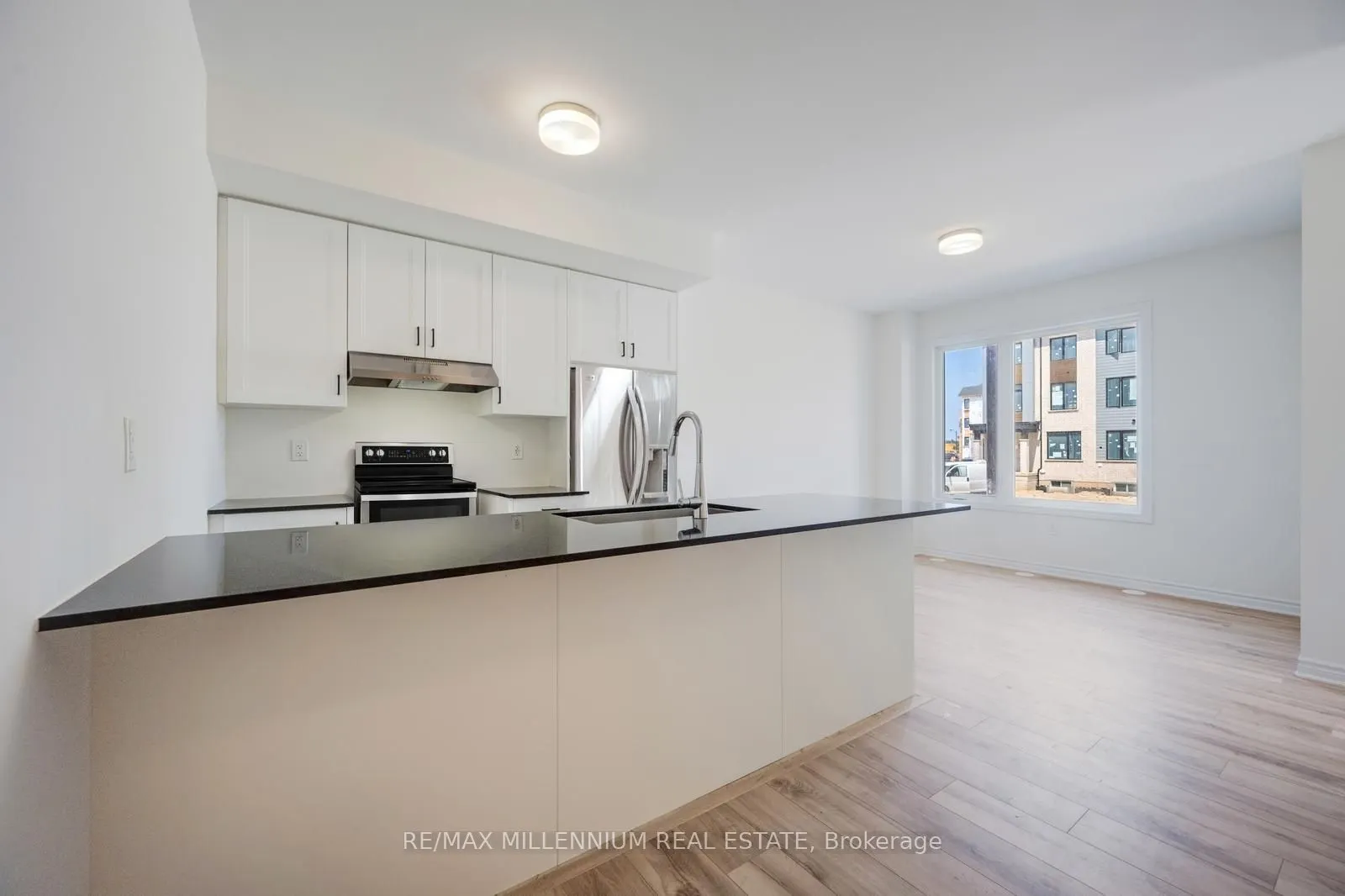 50 Thornbird Crescent #MAIN
