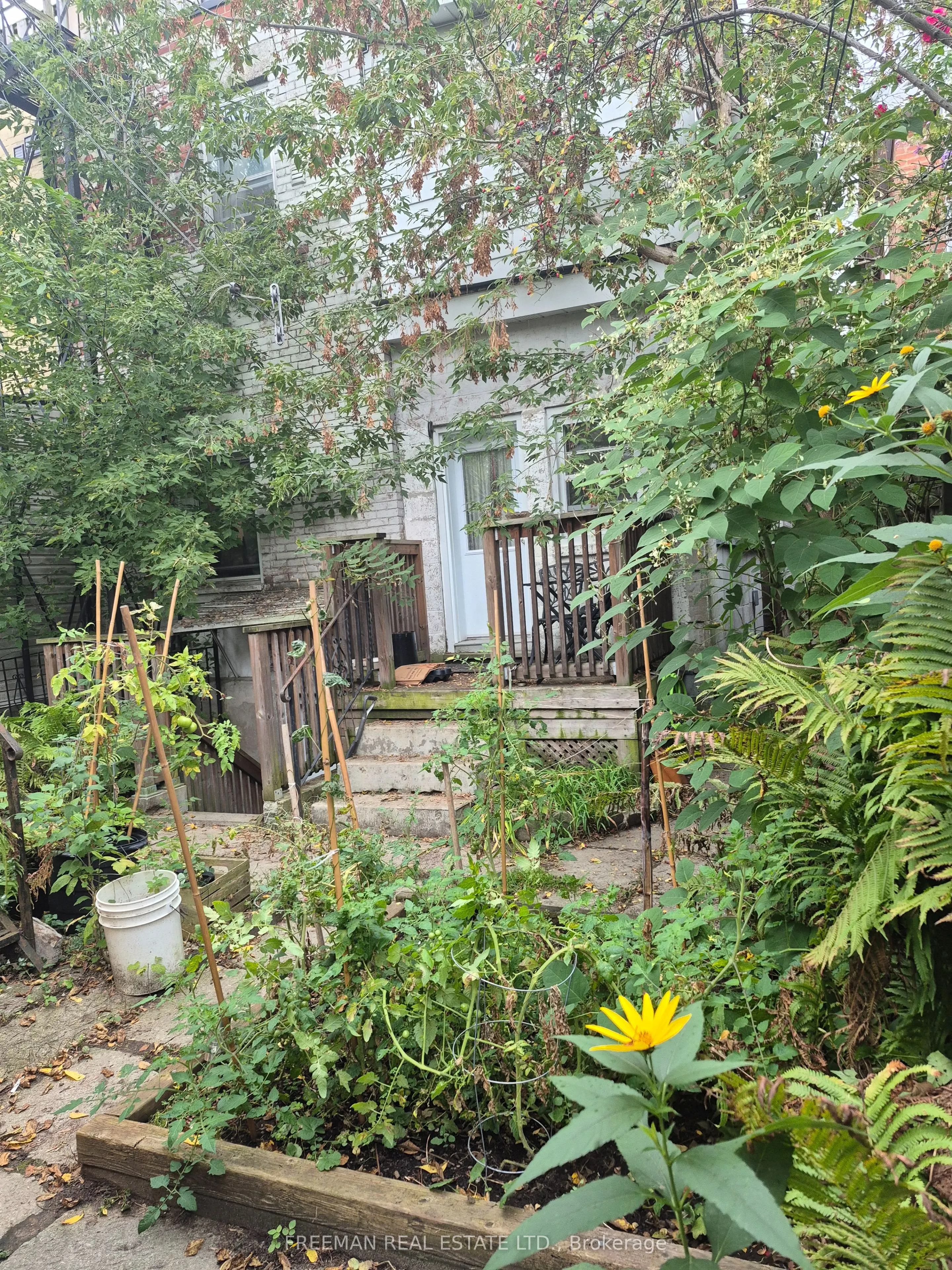 203 Fairview Avenue