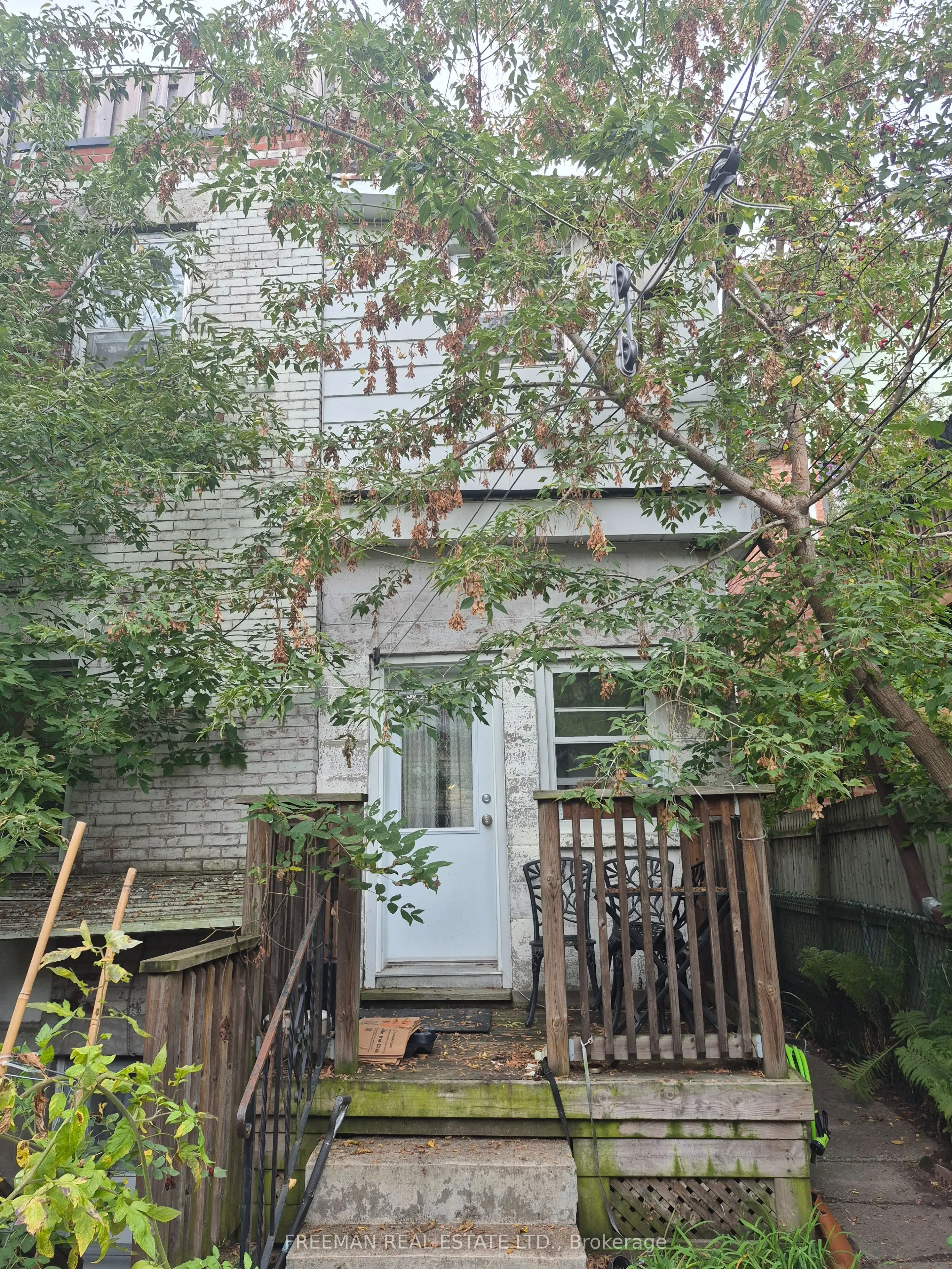 203 Fairview Avenue