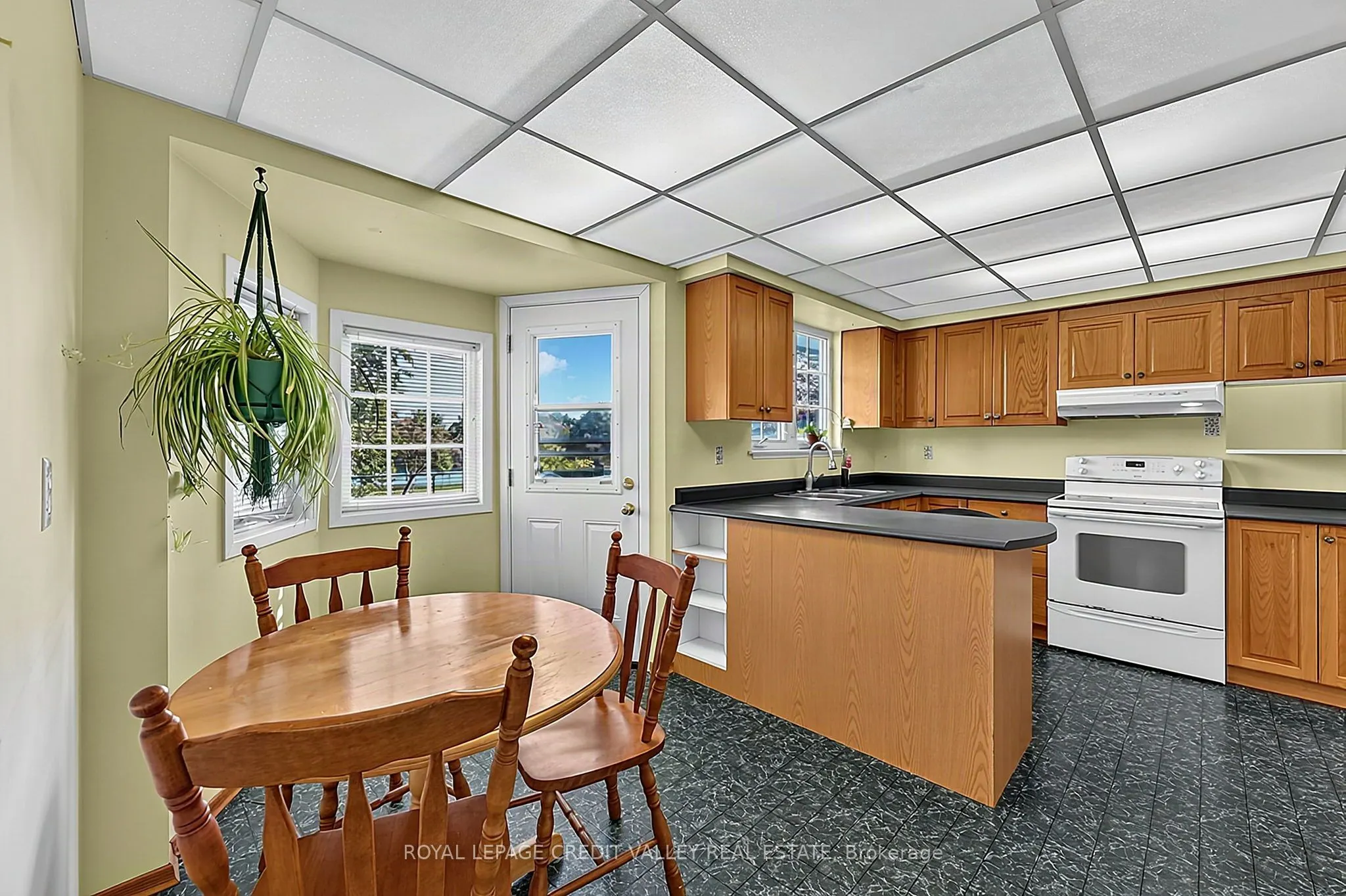 30 Palgrave Crescent