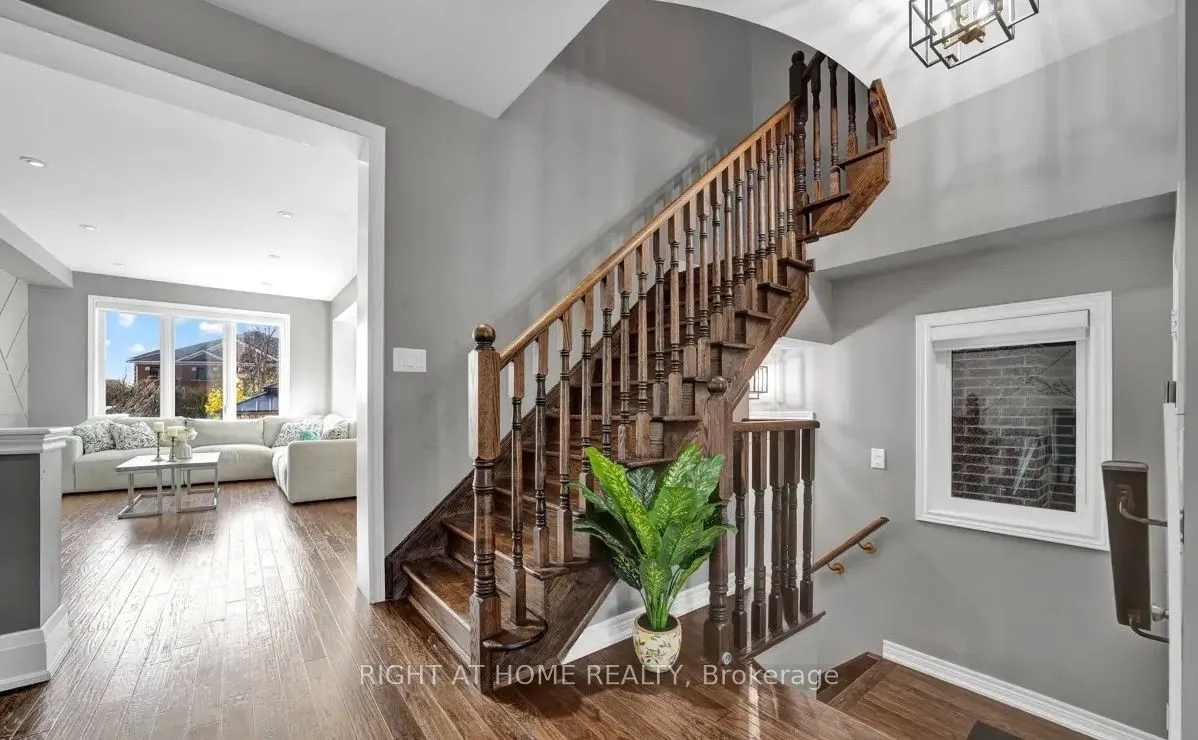 43 Diamond Leaf Lane
