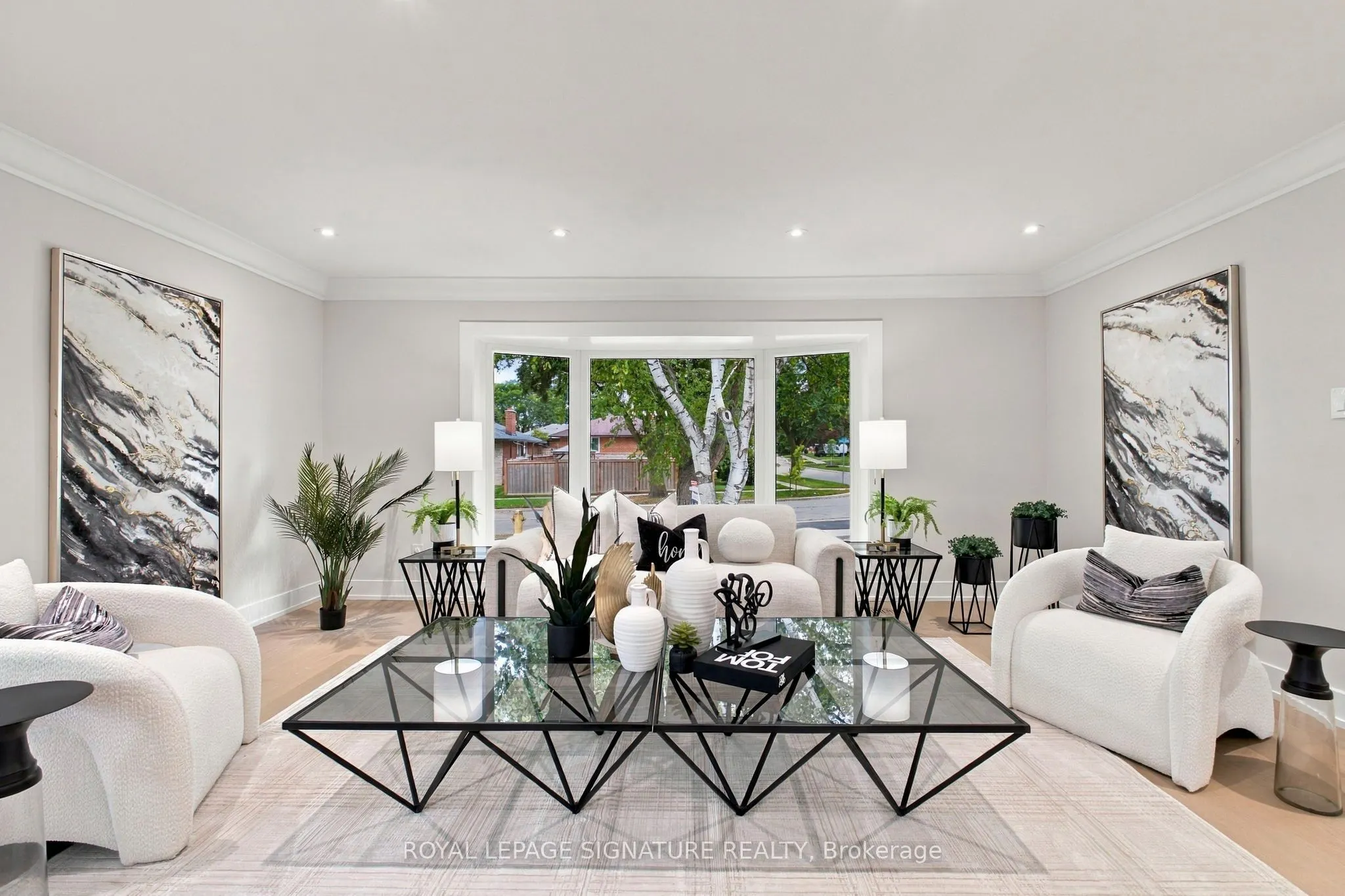 11 Brook Tree Crescent