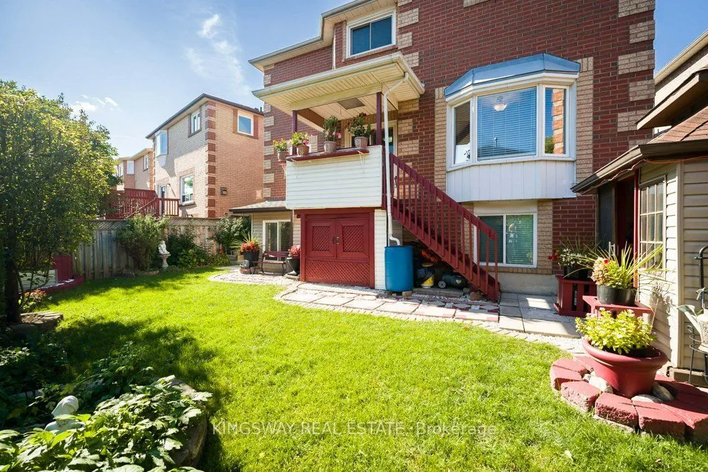 501 Ashprior Avenue