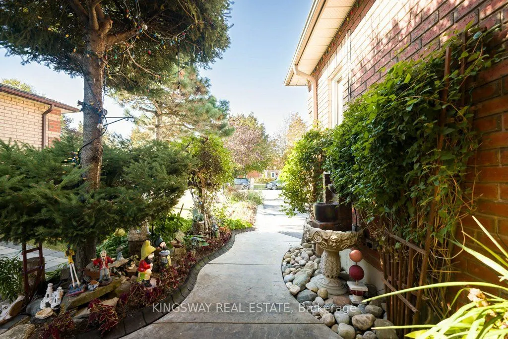 501 Ashprior Avenue