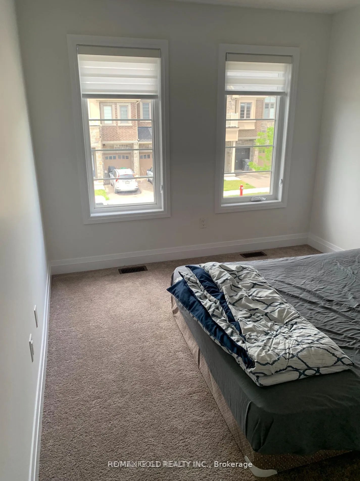 35 Dalbeattie Drive