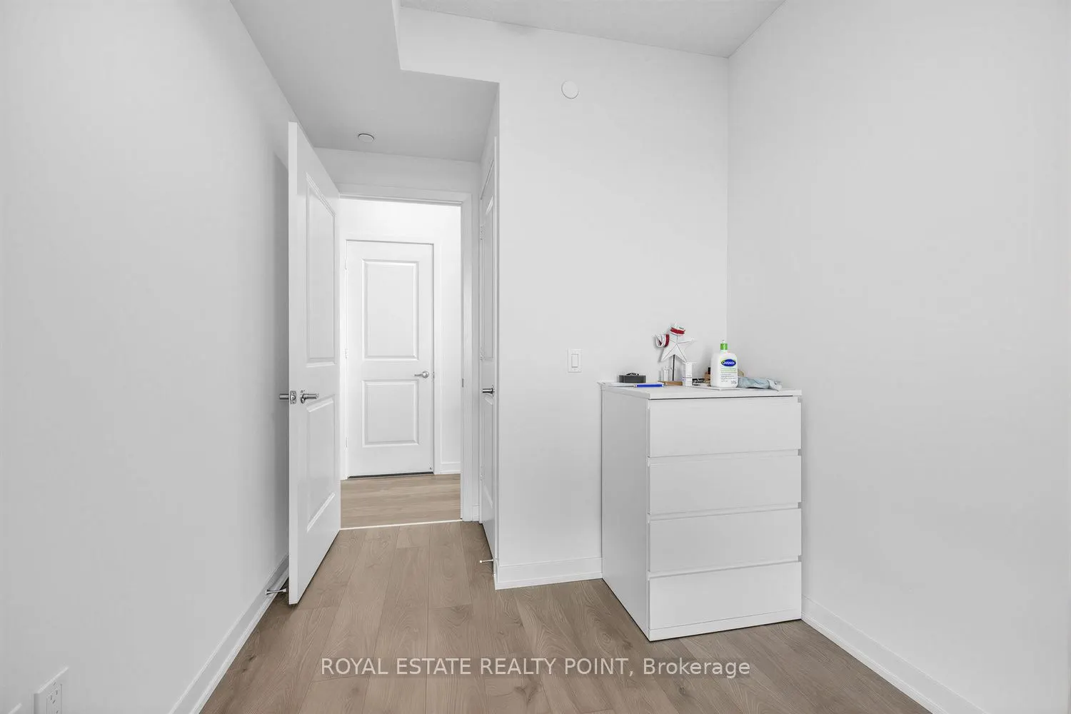 38 Annie Craig Drive #1008