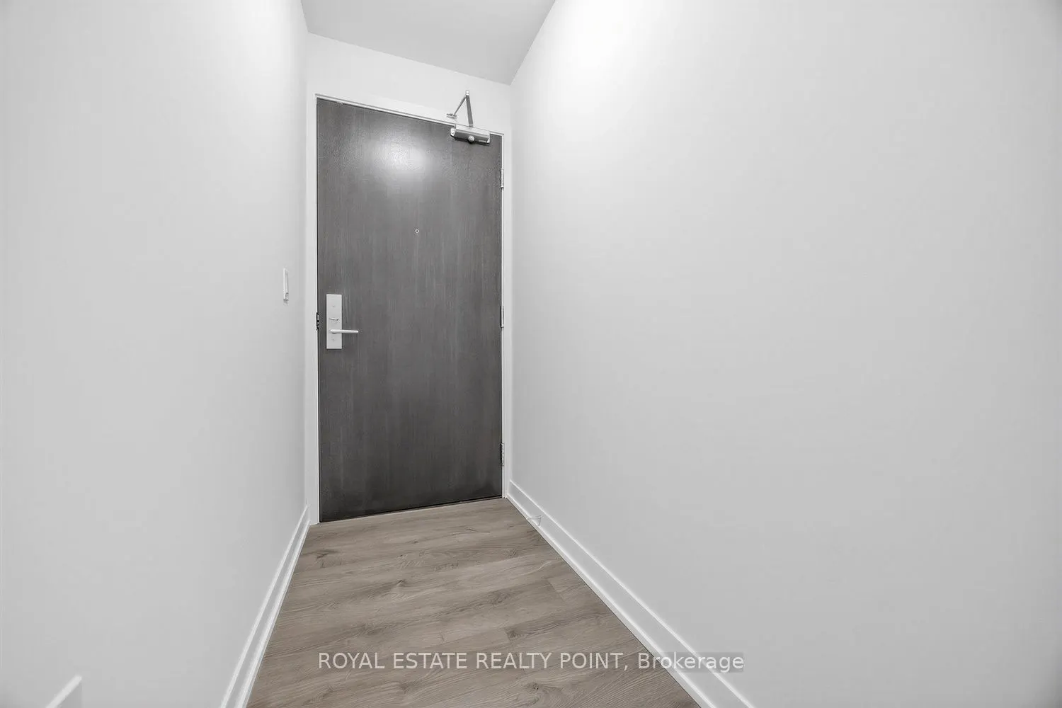 38 Annie Craig Drive #1008