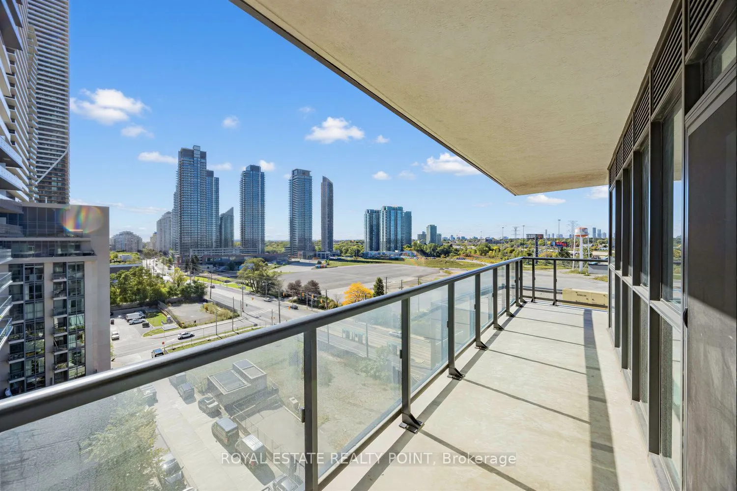 38 Annie Craig Drive #1008