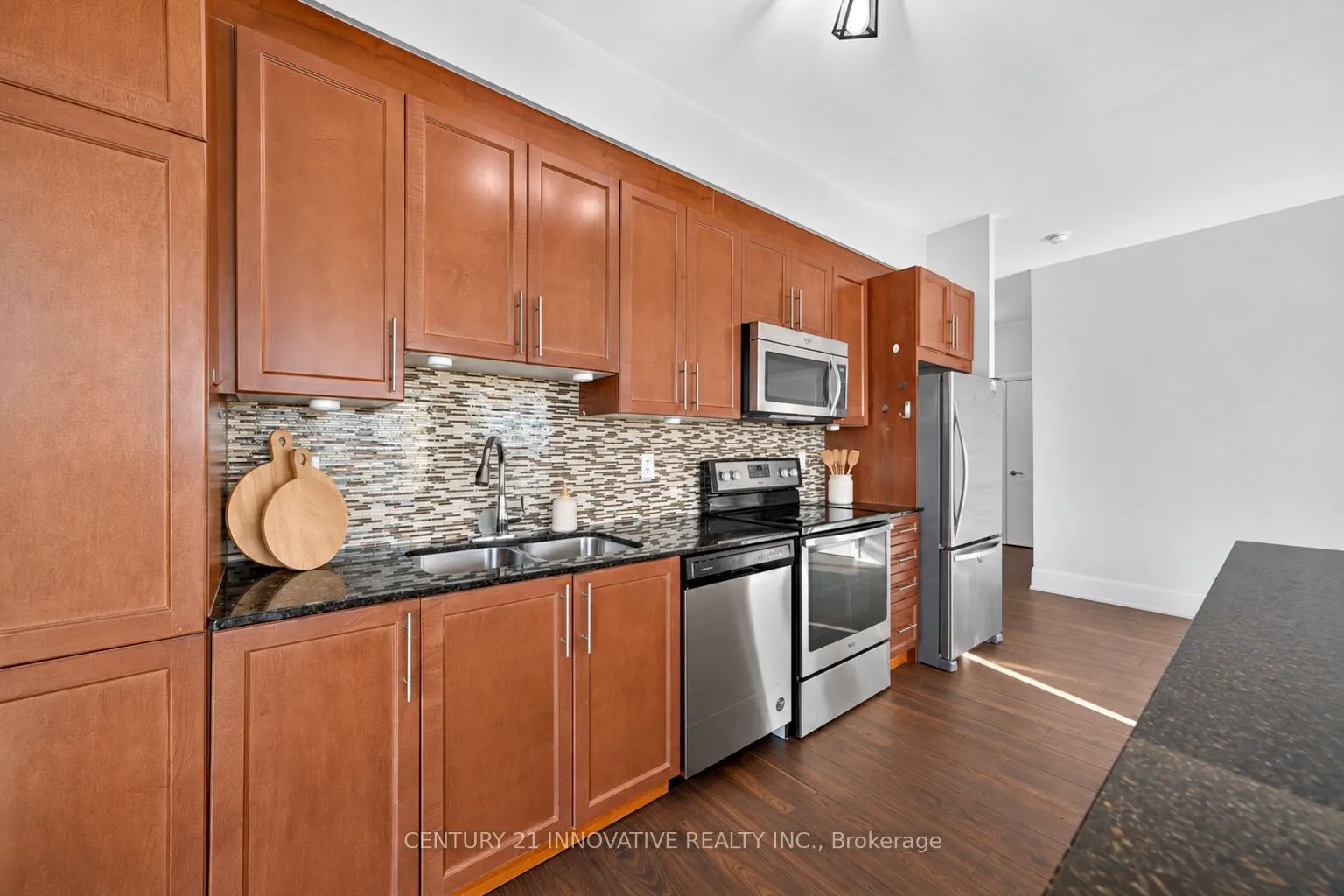 45 Yorkland Boulevard #302
