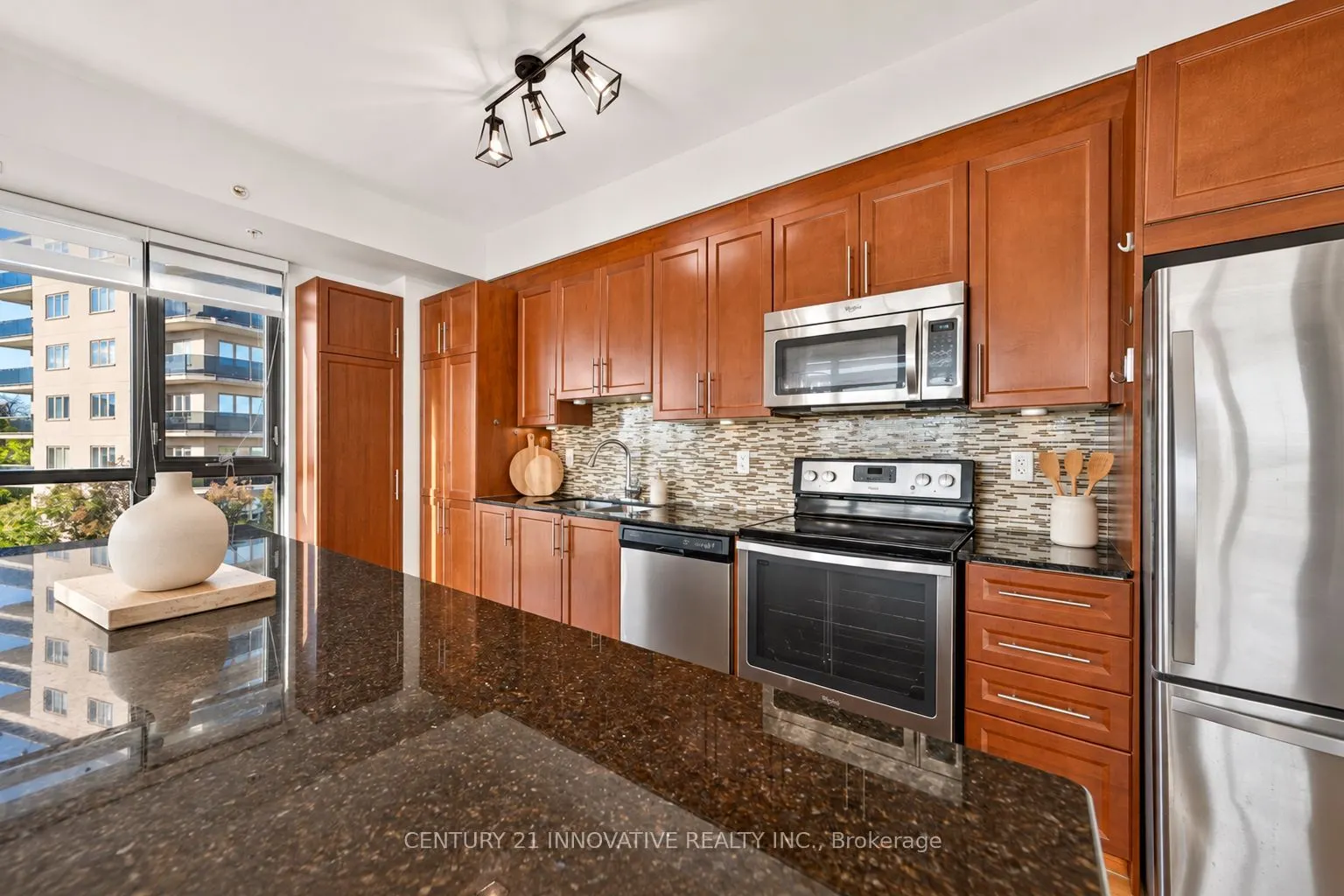 45 Yorkland Boulevard #302