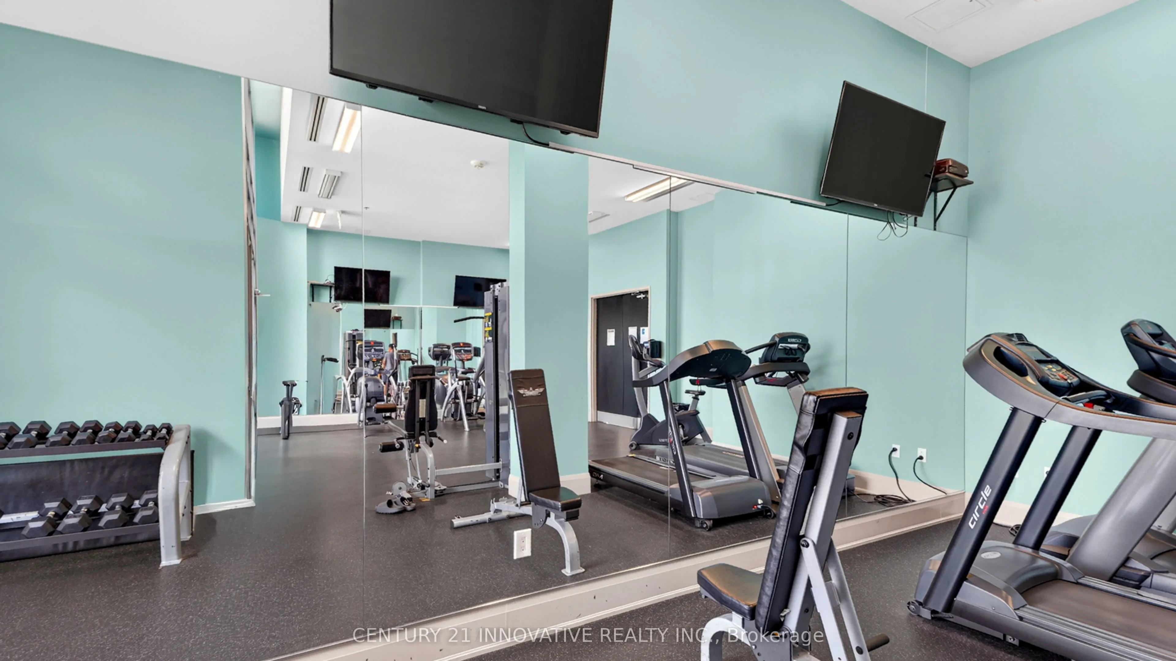 45 Yorkland Boulevard #302