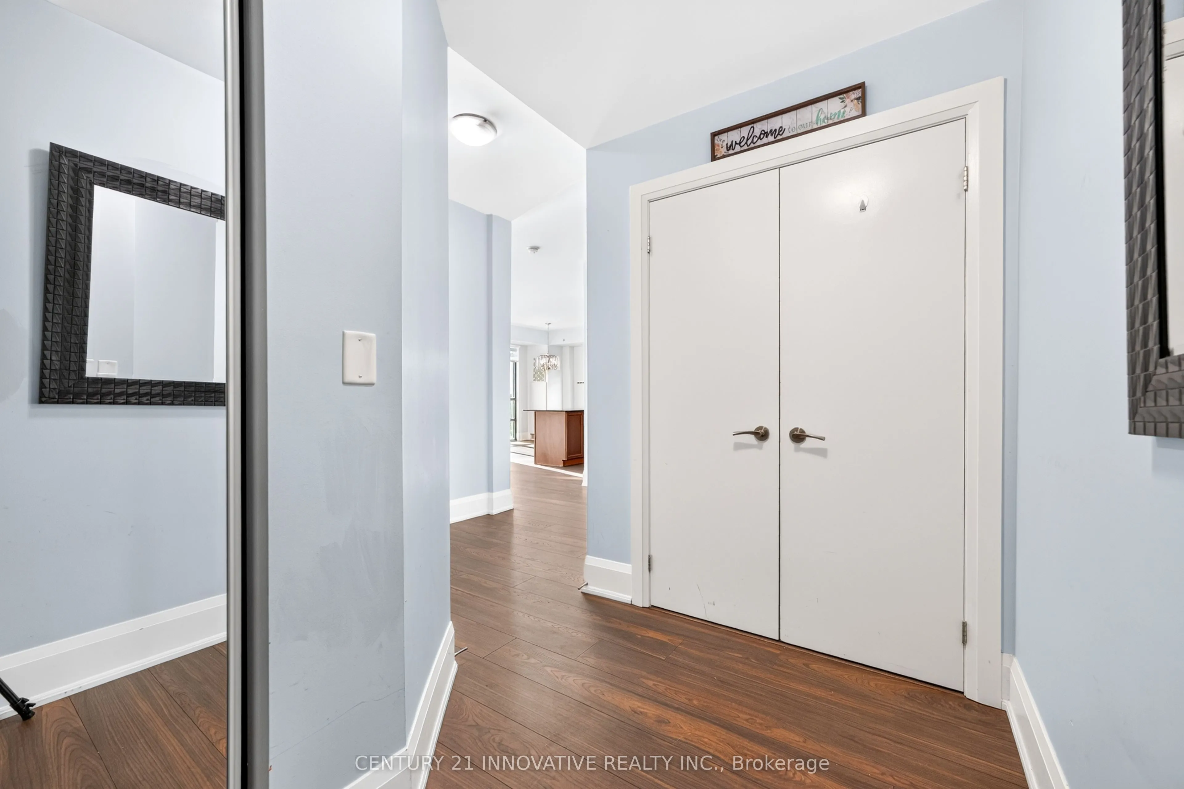 45 Yorkland Boulevard #302